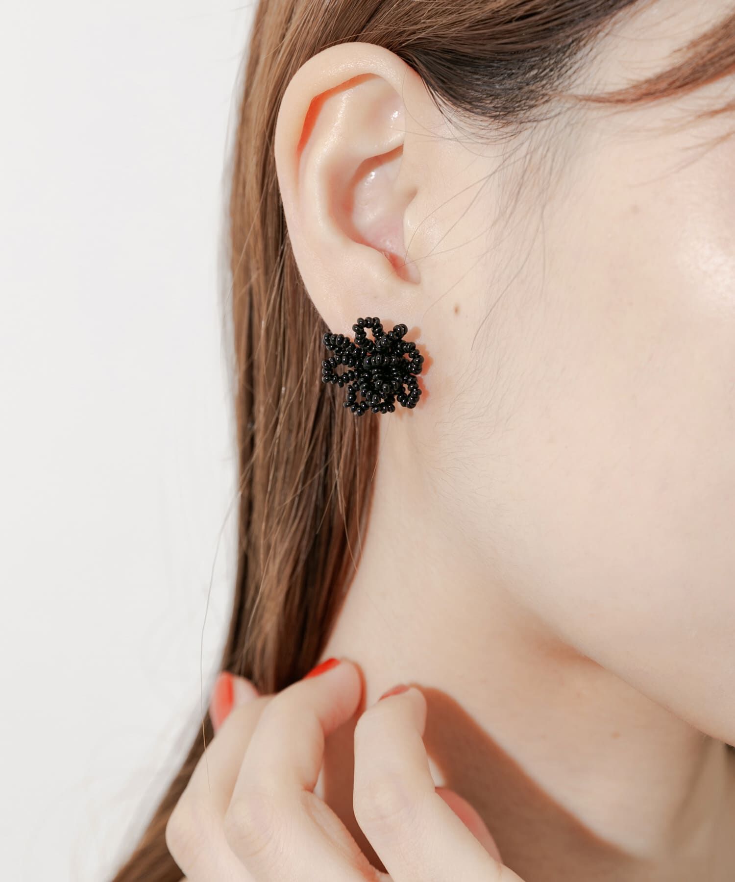 SMELLY「フラワーモチーフビーズピアス」|ピアス|