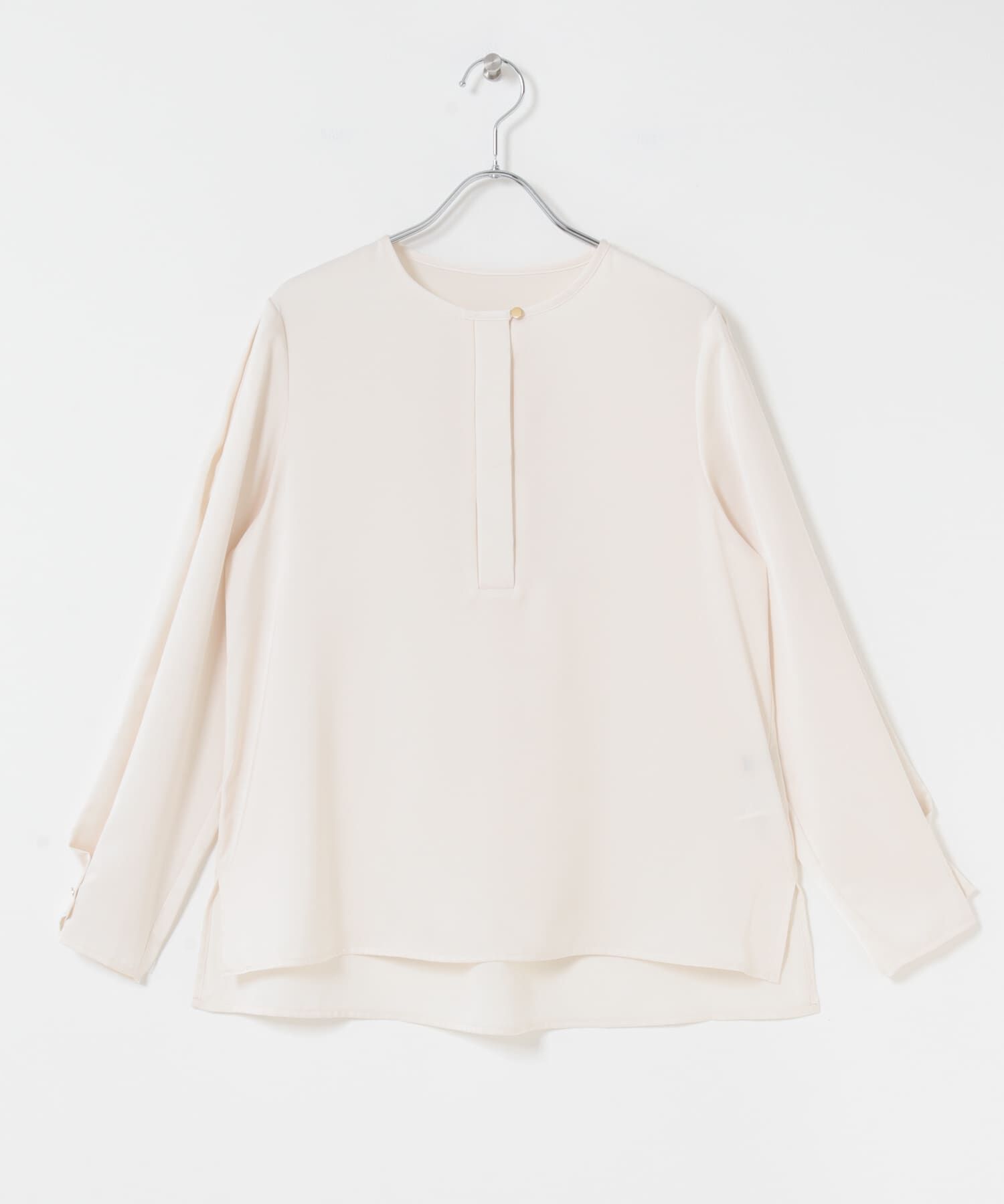 URBAN RESEARCH ROSSO「ピーチサテンデザインスリーブブラウス」|シャツ・ブラウス|