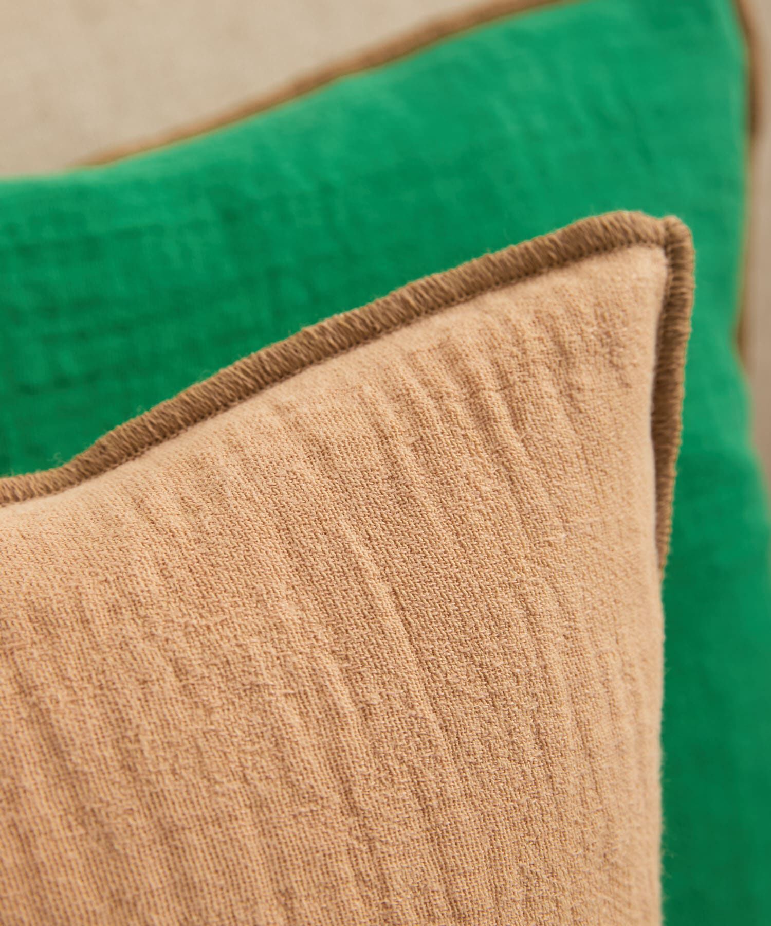 URBAN RESEARCH DOORS「BRITA SWEDEN　EVY クッションカバー 50&times;50cm」|クッション・クッションカバー|