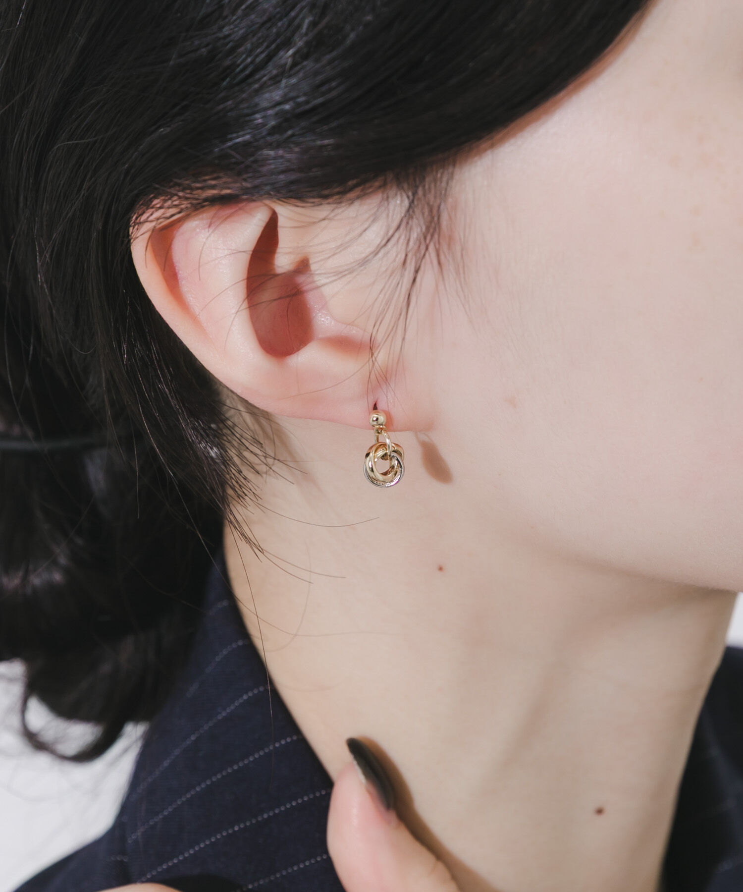 SMELLY「レイヤードサークルミニピアス」|ピアス|