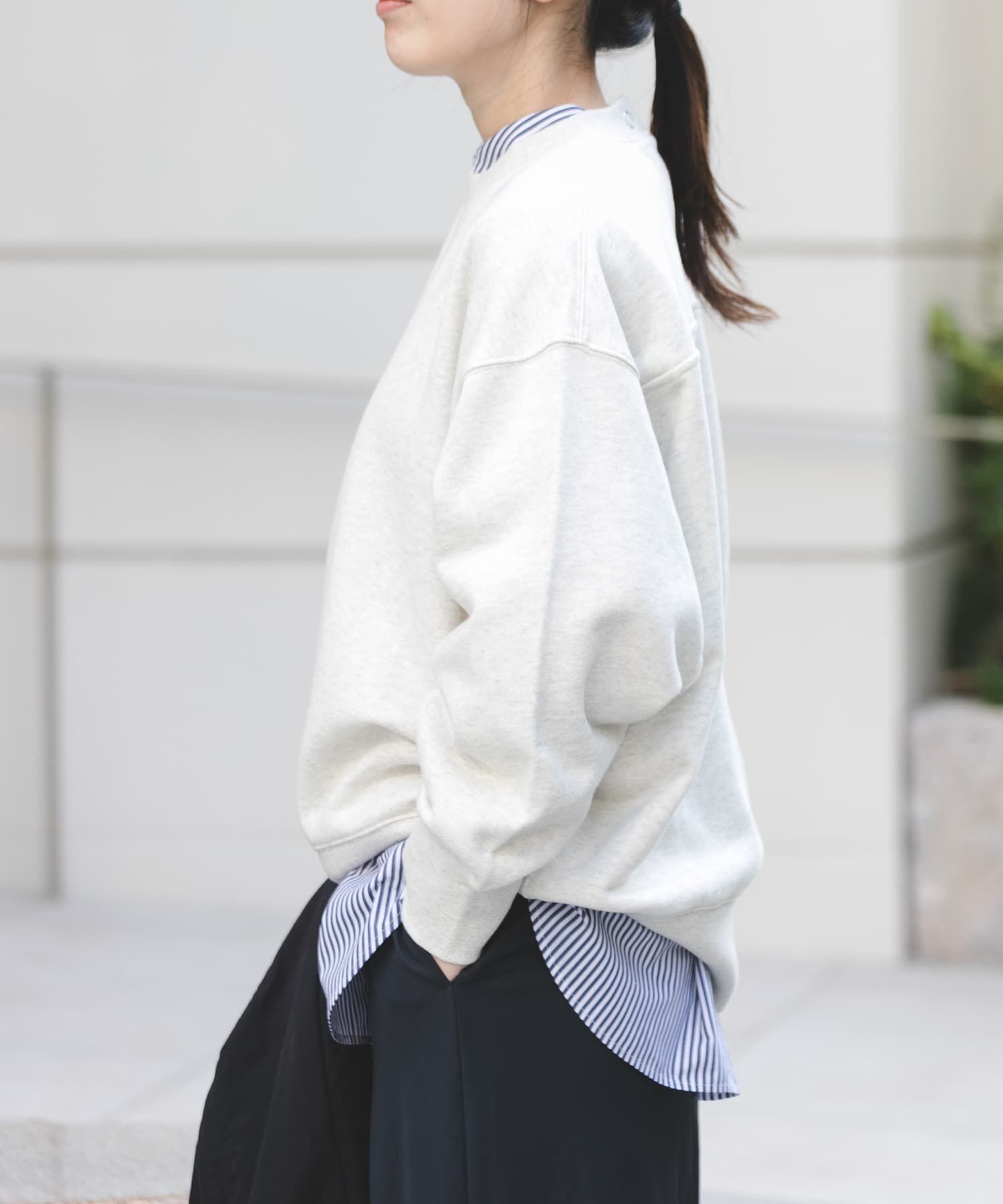 URBAN RESEARCH DOORS「FORK&SPOON　バックボタンスウェット」|スウェット・ジャージ|