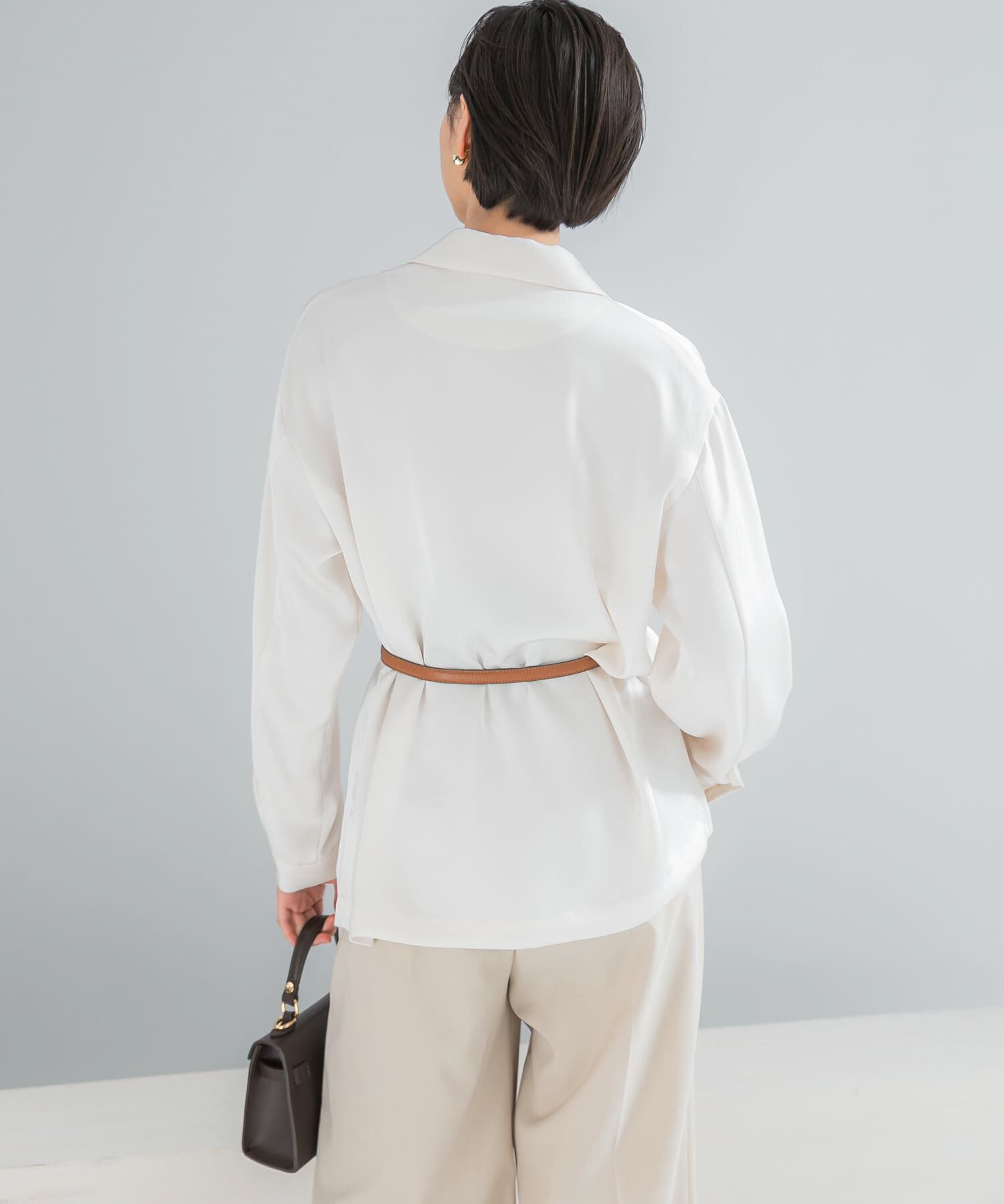 URBAN RESEARCH ROSSO「オープンカラーヴィンテージシルキーサテンブラウス」|シャツ・ブラウス|