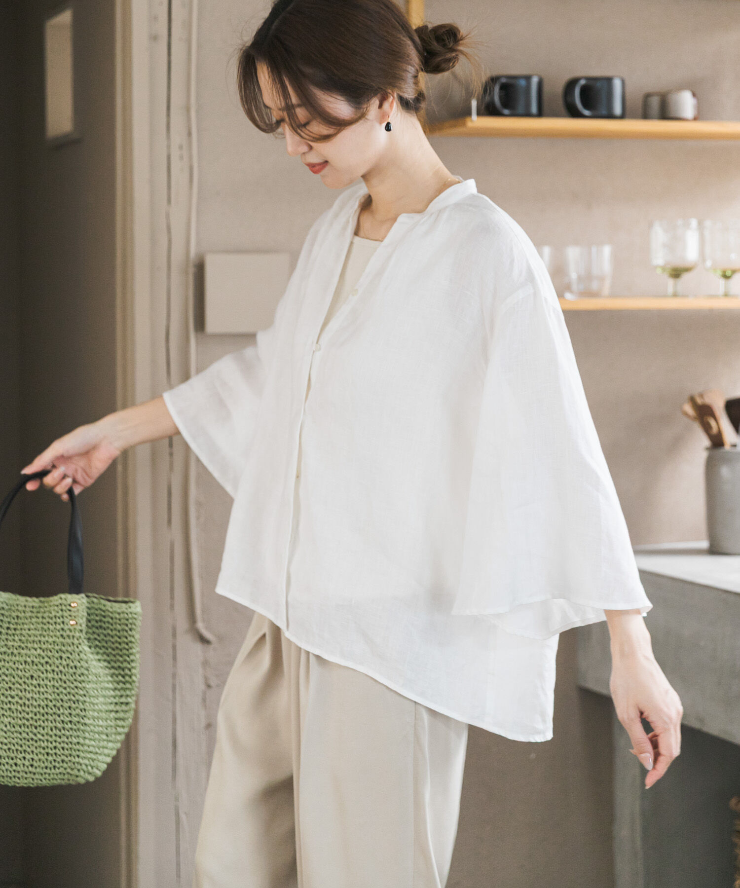 URBAN RESEARCH DOORS「リネンフレアスリーブブラウス」|シャツ・ブラウス|オフホワイト