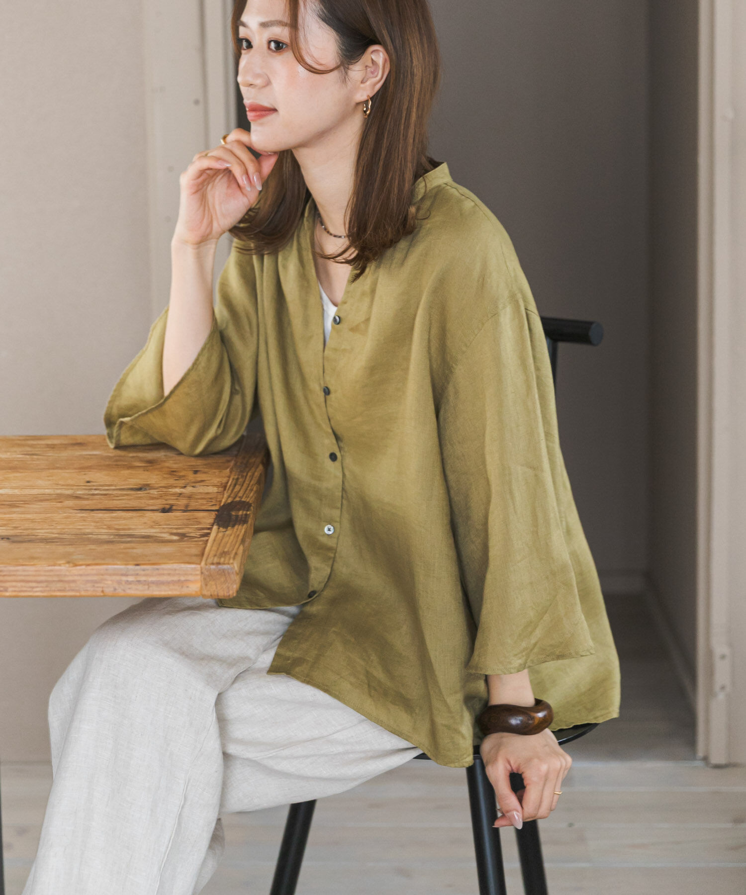 URBAN RESEARCH DOORS「リネンフレアスリーブブラウス」|シャツ・ブラウス|