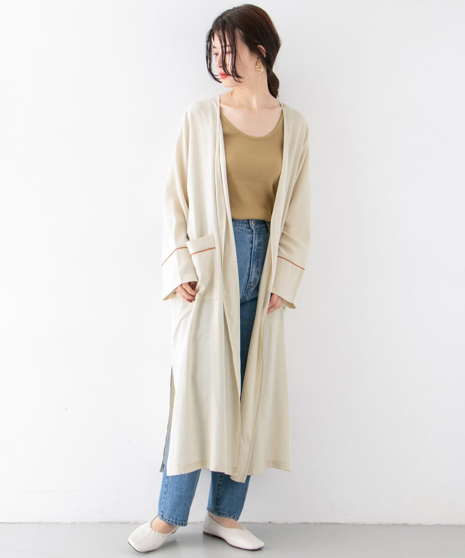  「カラーパイピングガウン&there4;」|ノーカラーコート|