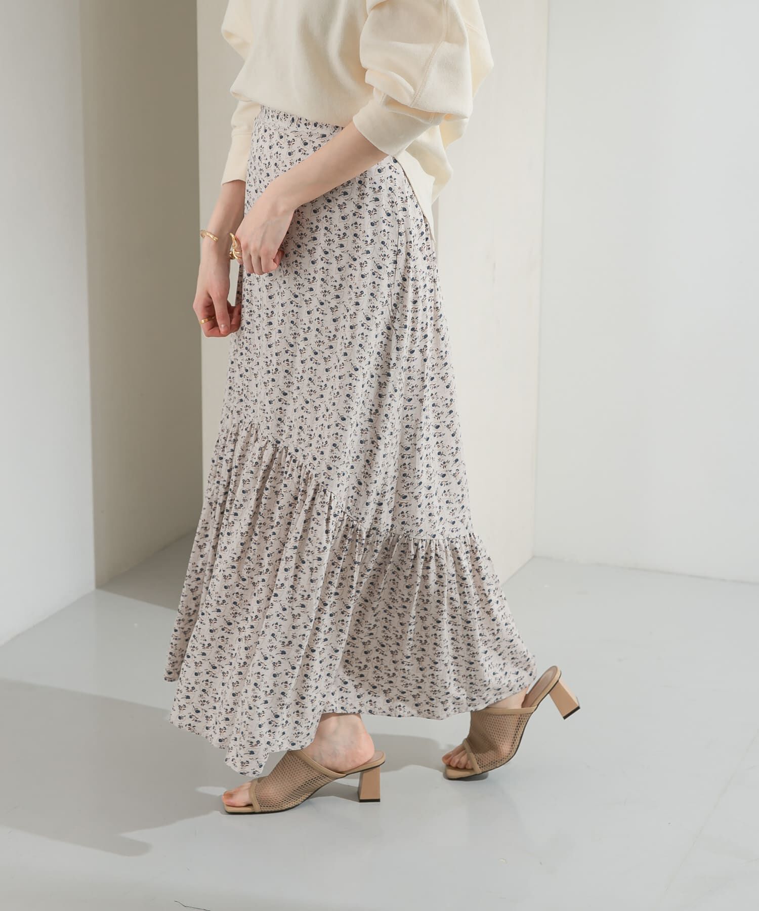  「プリントロングティアードスカート」|スカート|アイボリー