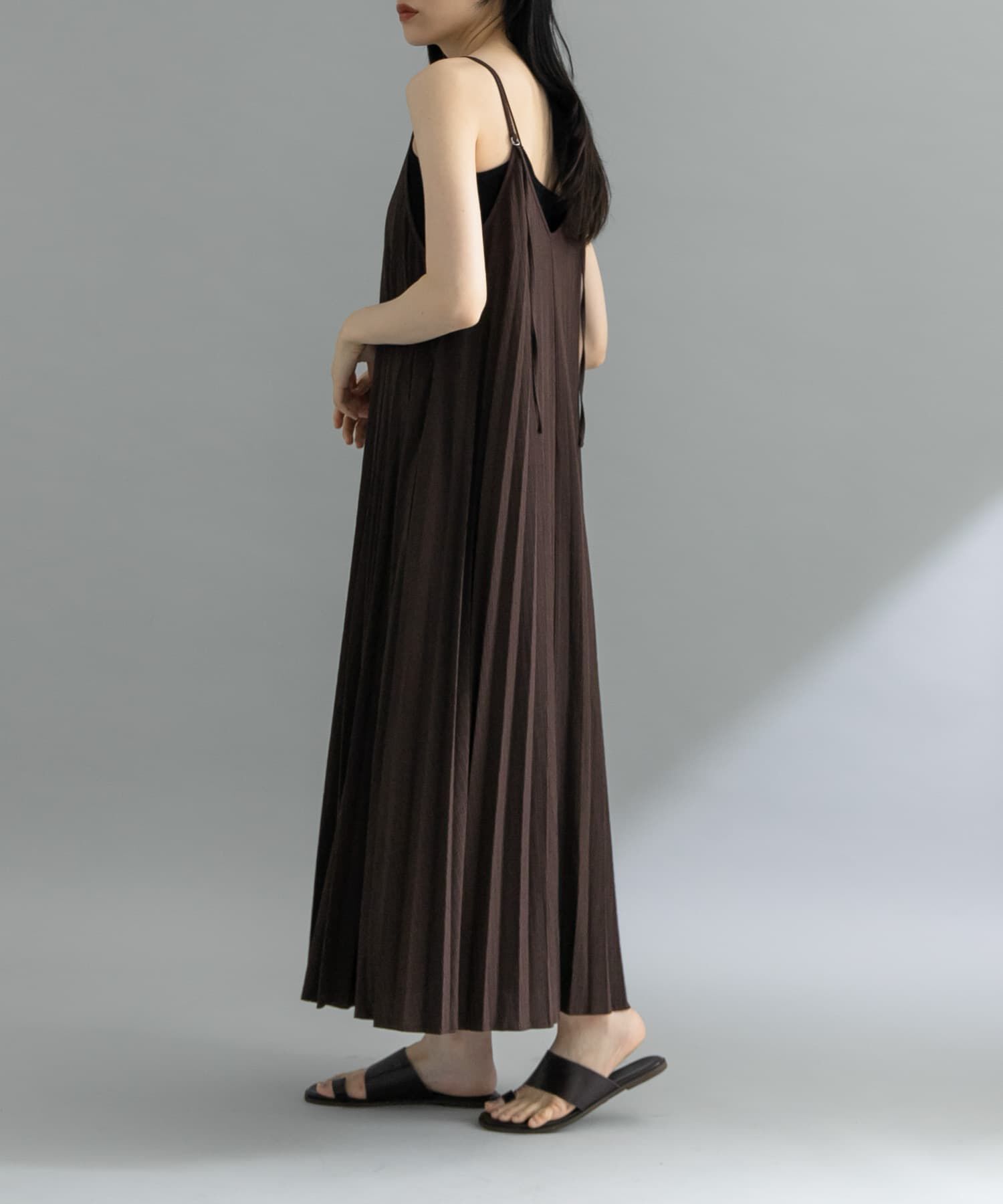  「『WEB限定』2WAYプリーツキャミワンピース」|ワンピース|