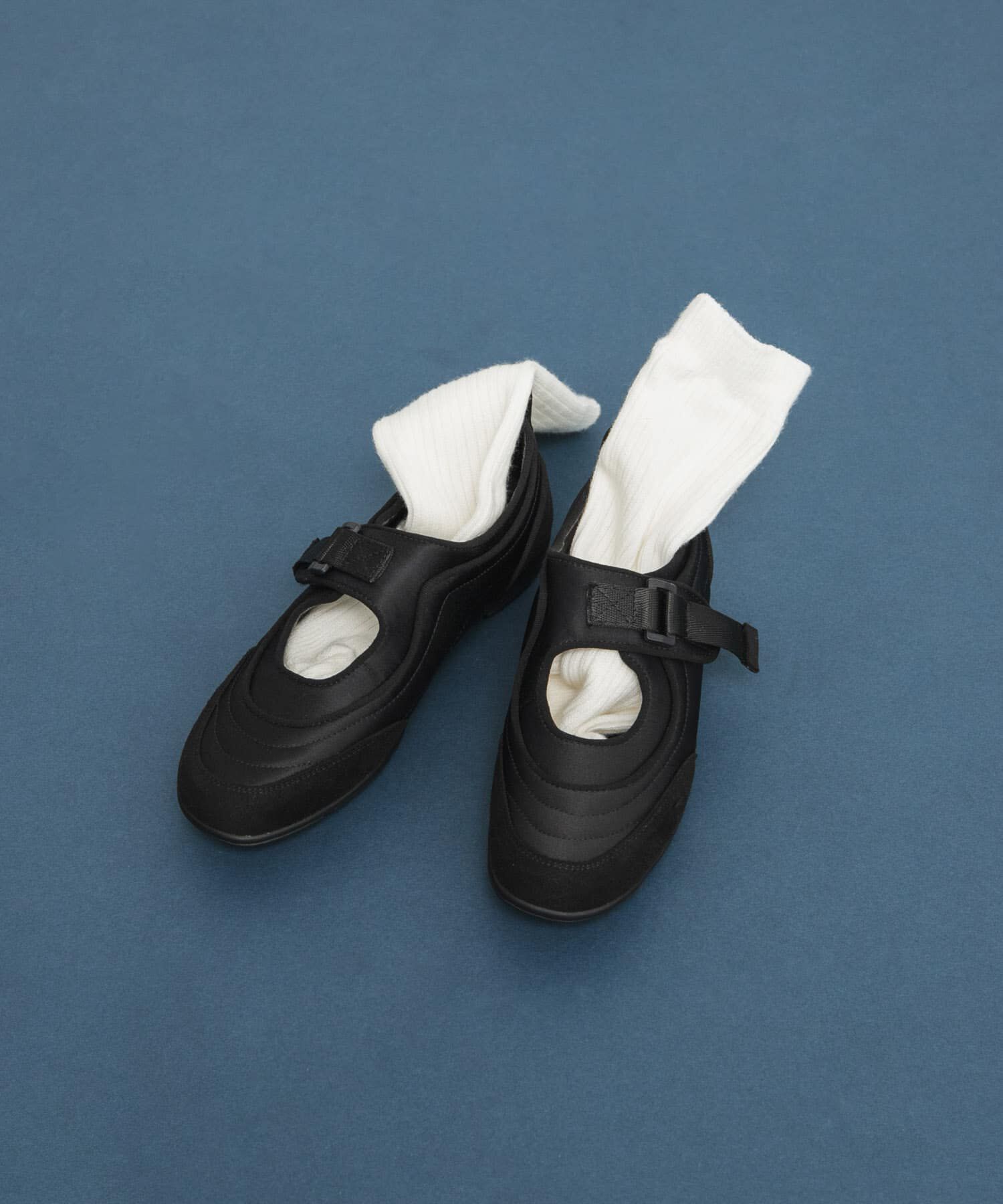  「抗菌防臭メリージェーンスニーカー」|スニーカー|ブラック