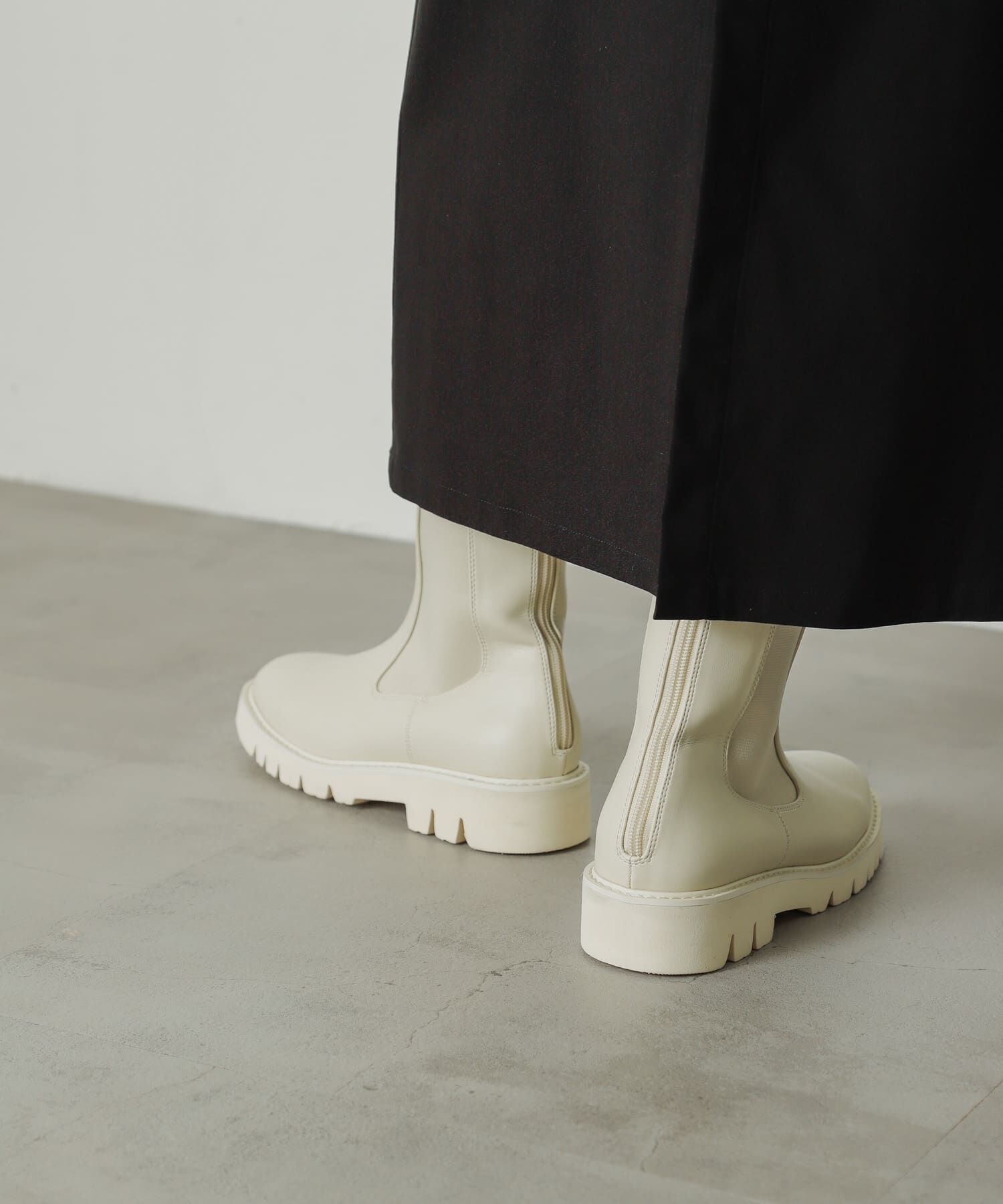 SENSE OF PLACE by URBAN RESEARCH「『軽量ソール採用』トラックソールサイドゴアブーツ」|ショートブーツ|