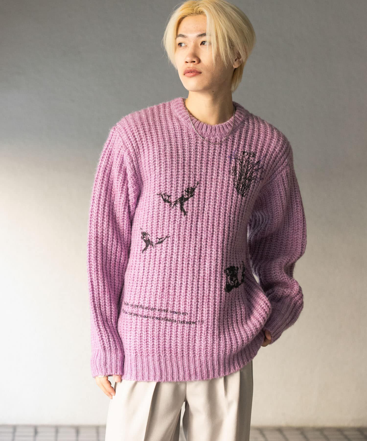 SENSE OF PLACE by URBAN RESEARCH「グラフィックプリントルーズクルーネックニット」|ニット・セーター|