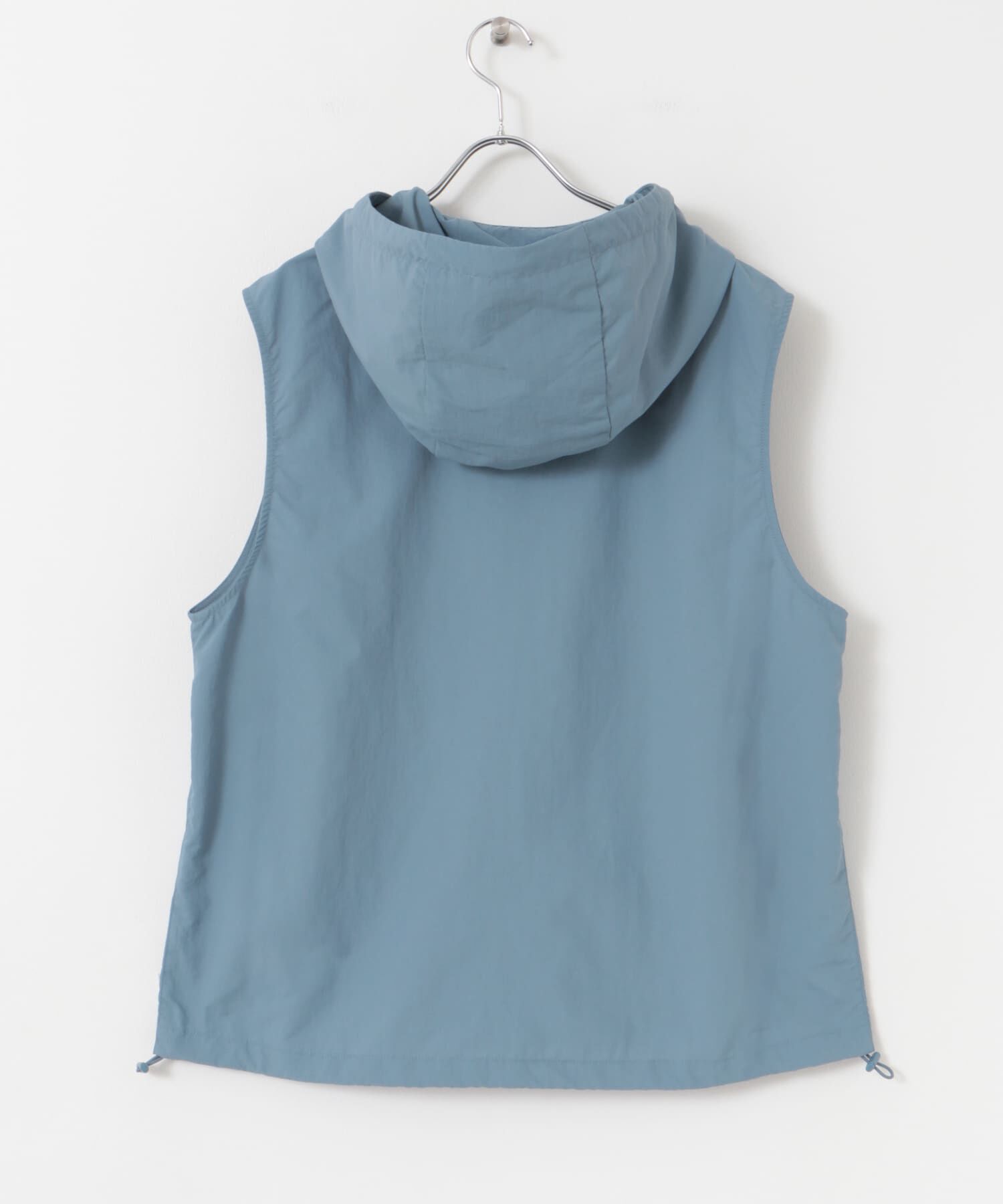 SENSE OF PLACE by URBAN RESEARCH「『セットアップ対応』ナイロンフーデッドトラックベスト」|ノーカラーコート|