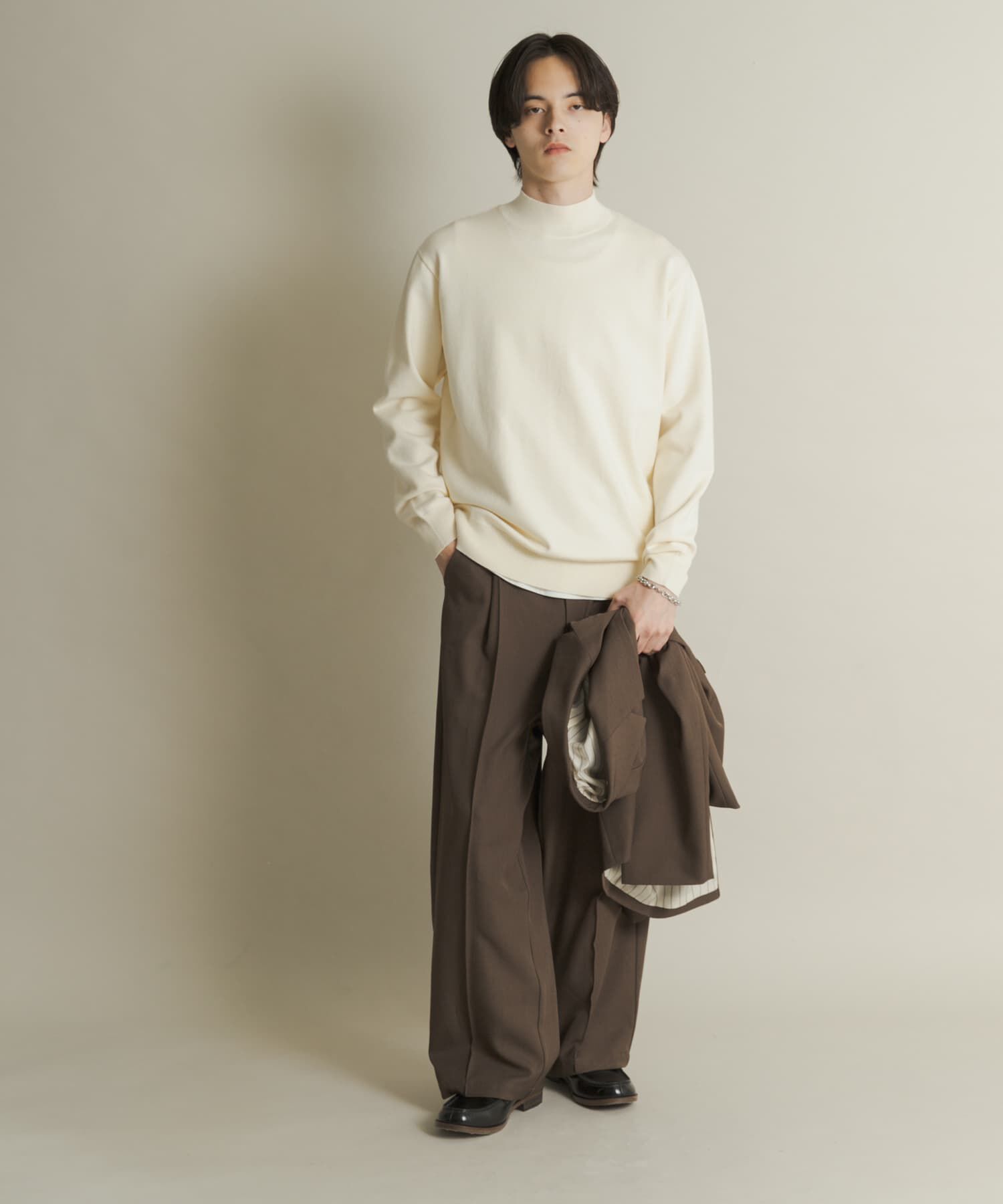 SENSE OF PLACE by URBAN RESEARCH「『一部WEB限定カラー』『洗濯可/毛玉防止』ストレッチモックネックニット」|ニット・セーター|