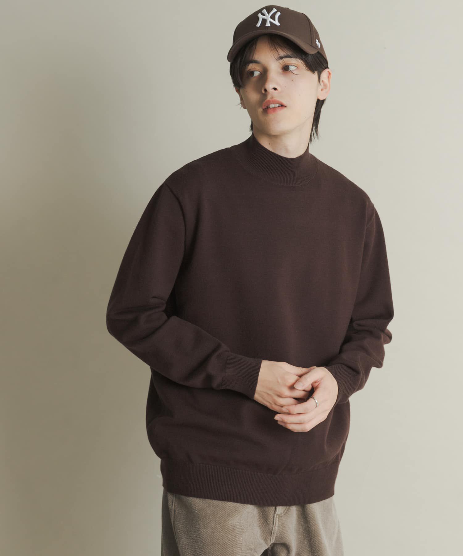 SENSE OF PLACE by URBAN RESEARCH「『一部WEB限定カラー』『洗濯可/毛玉防止』ストレッチモックネックニット」|ニット・セーター|