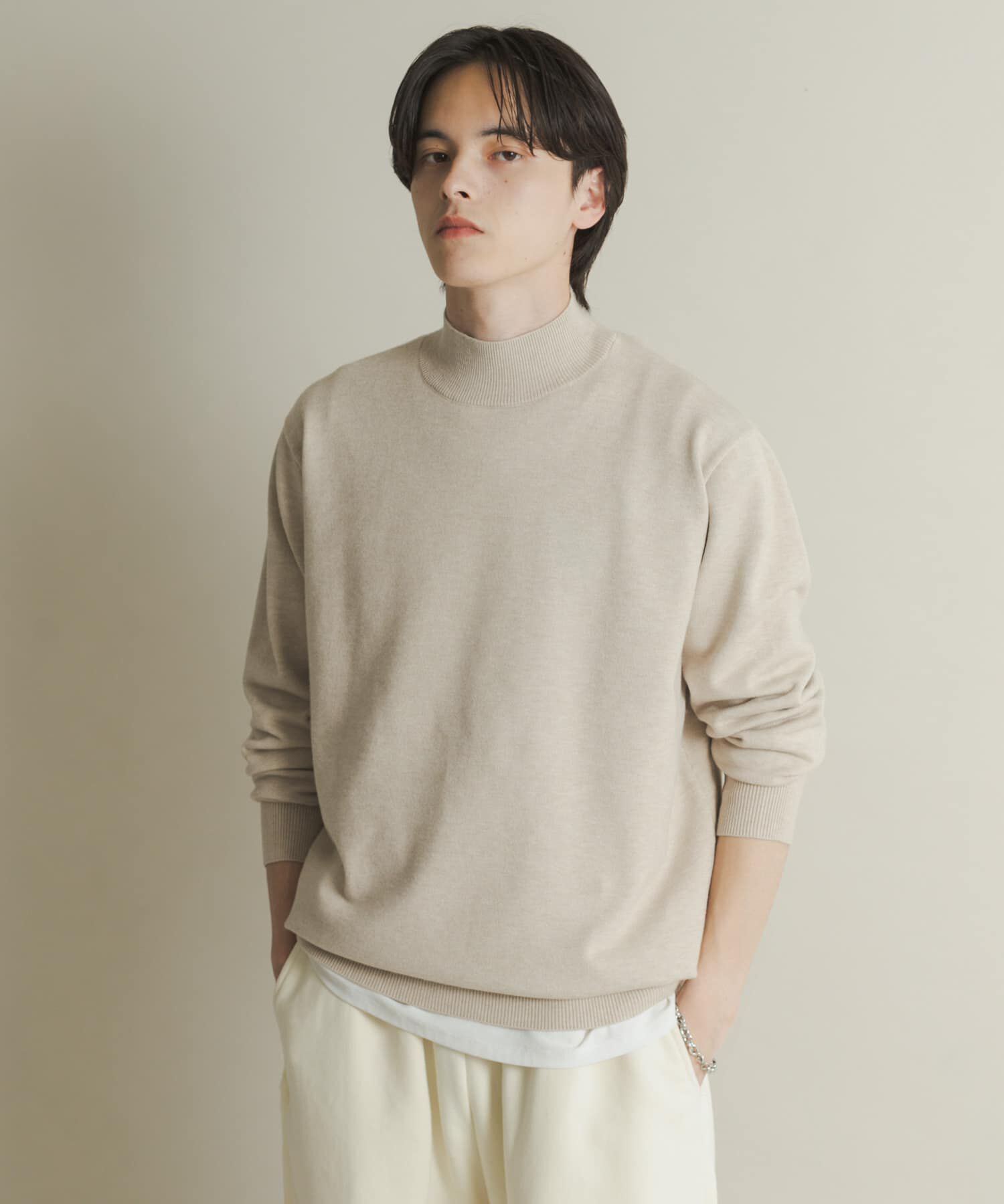 SENSE OF PLACE by URBAN RESEARCH「『一部WEB限定カラー』『洗濯可/毛玉防止』ストレッチモックネックニット」|ニット・セーター|