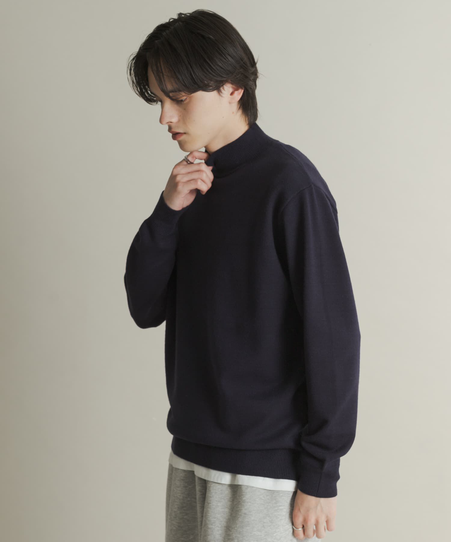 SENSE OF PLACE by URBAN RESEARCH「『一部WEB限定カラー』『洗濯可/毛玉防止』ストレッチモックネックニット」|ニット・セーター|