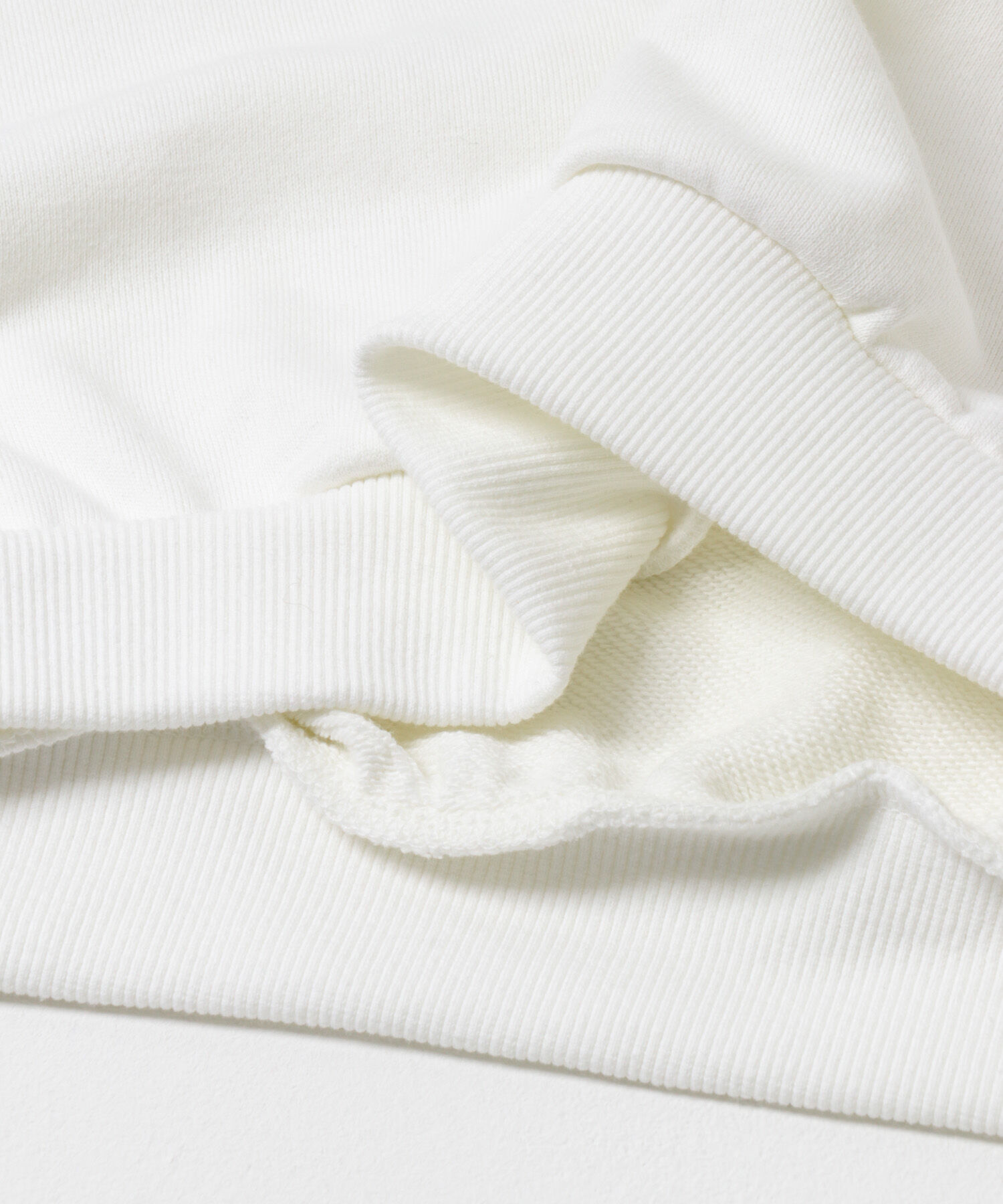 SENSE OF PLACE by URBAN RESEARCH「『別注』FANTASIA/クルーネックスウェットB」|スウェット・ジャージ|