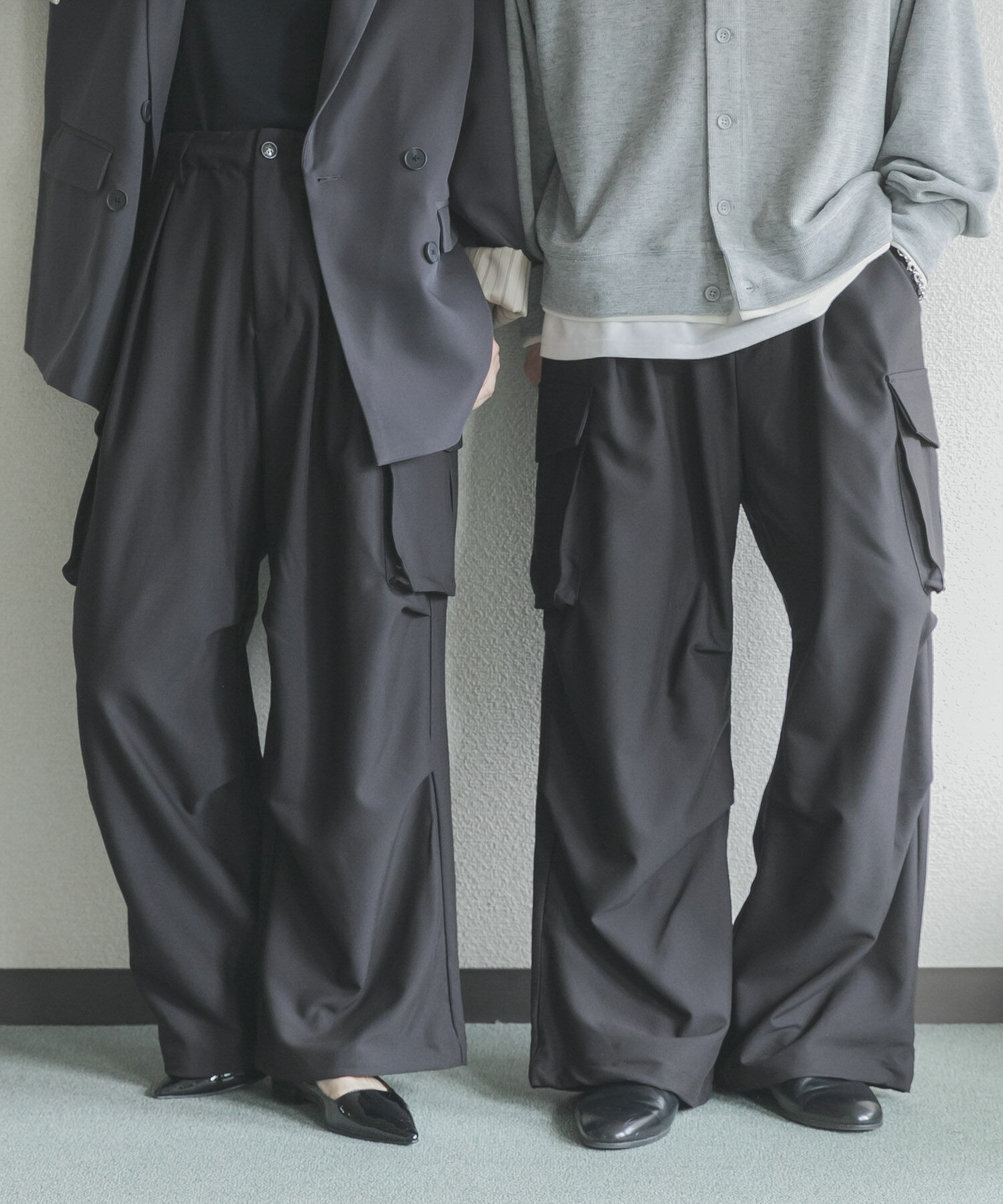 SENSE OF PLACE by URBAN RESEARCH「『ユニセックス』ワイドカーゴパンツ」|その他|ブラック