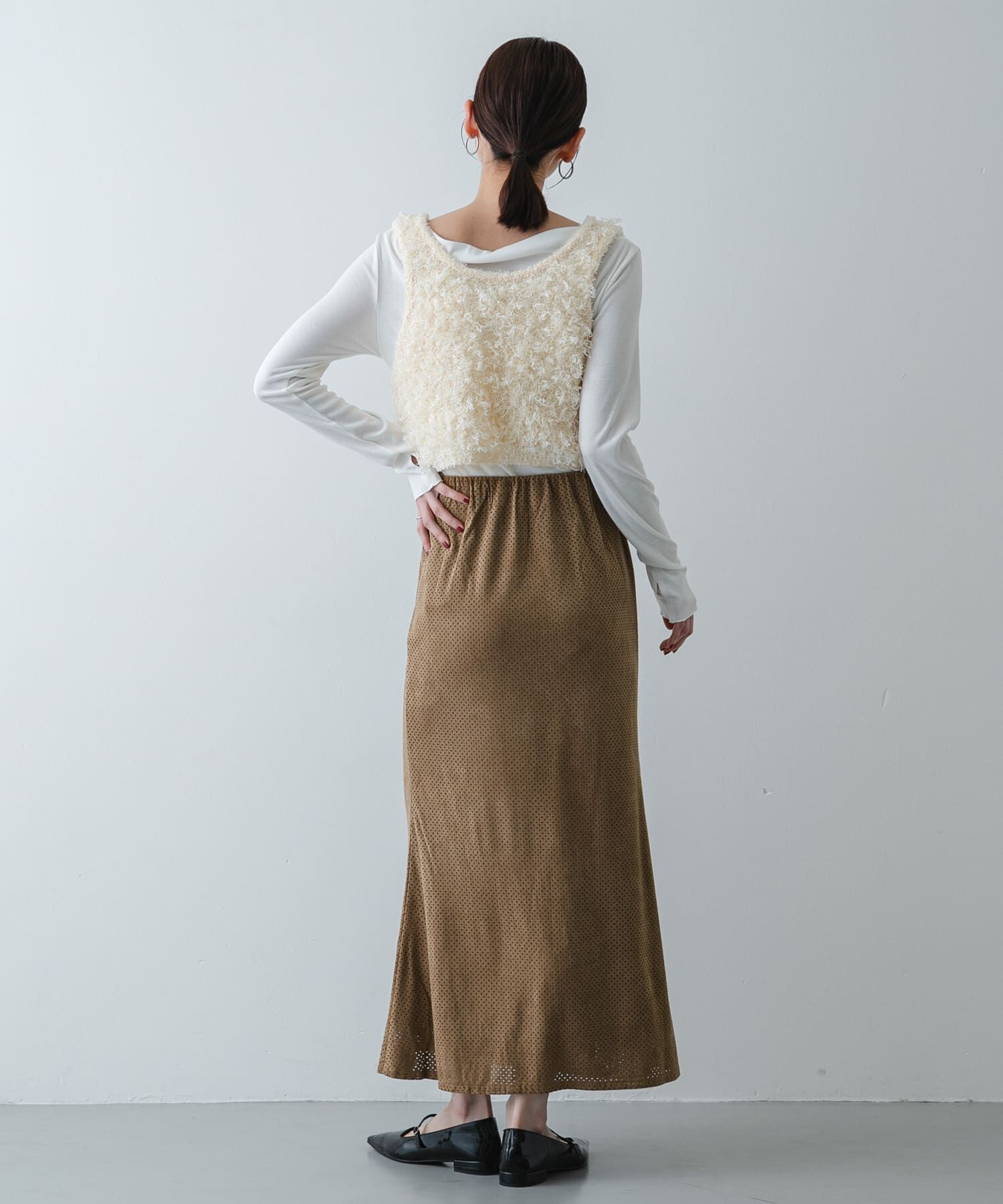 SENSE OF PLACE by URBAN RESEARCH「FSパンチングナロースカート」|スカート|