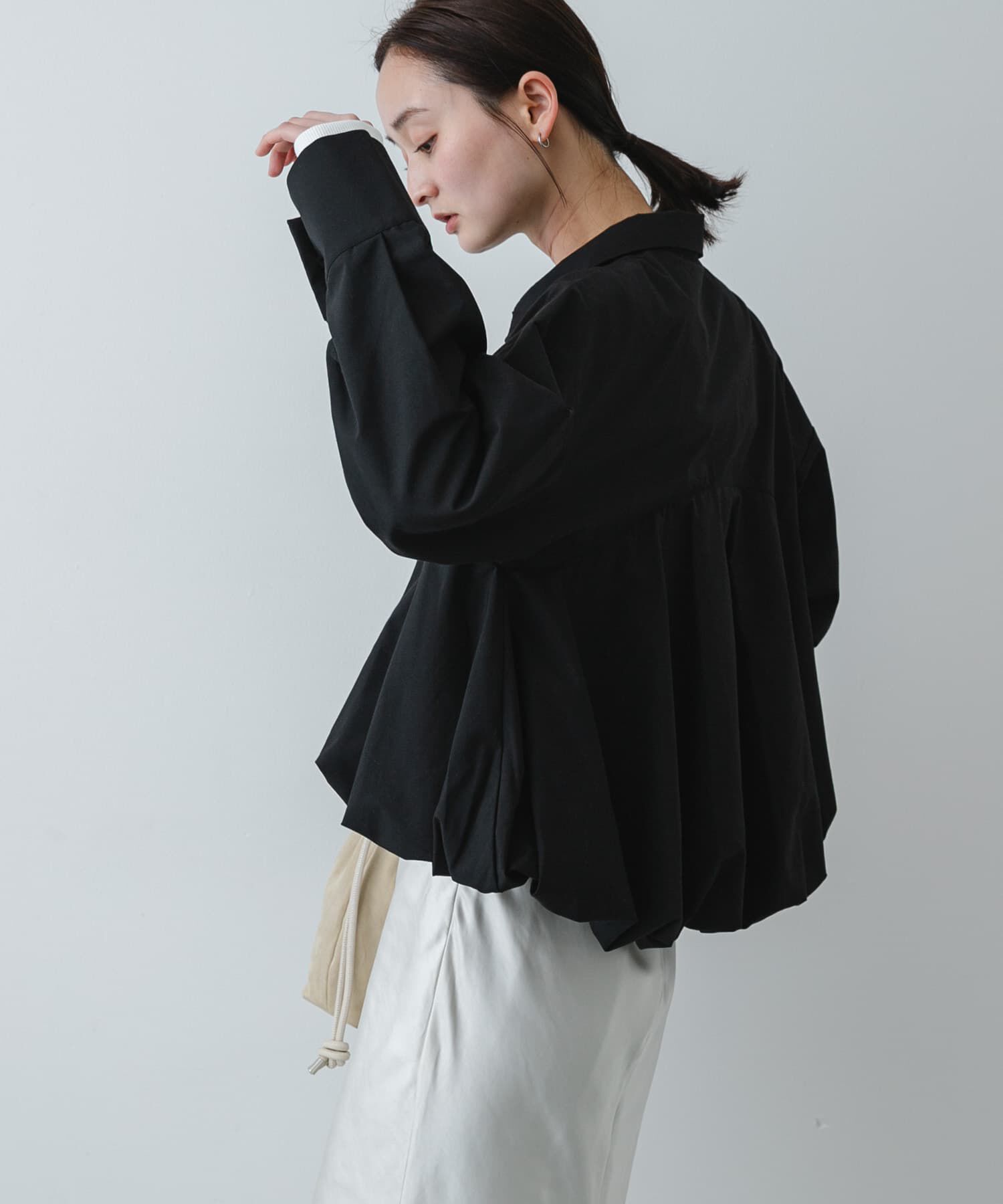 SENSE OF PLACE by URBAN RESEARCH「『イージーケア』シルバーボタンバルーンシャツ」|シャツ・ブラウス|