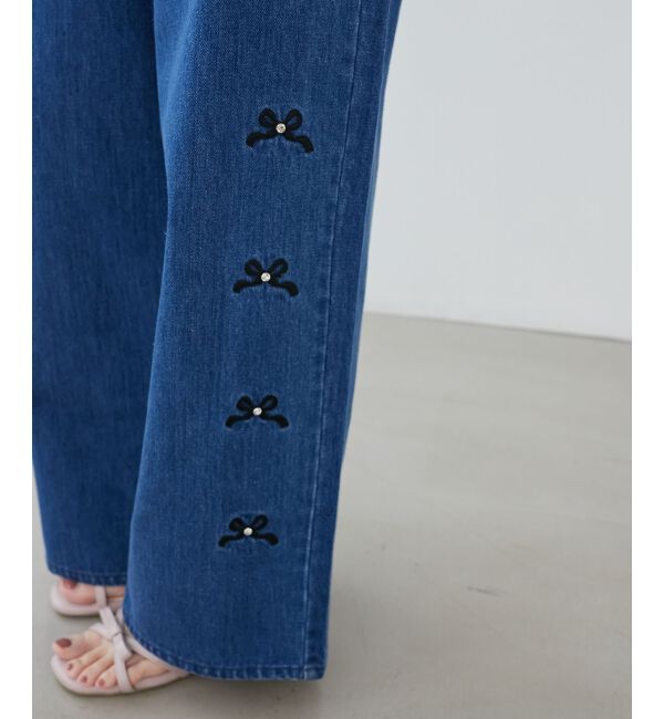 MAJESTICLEGON「リボンビジューデニムパンツ」|デニム|