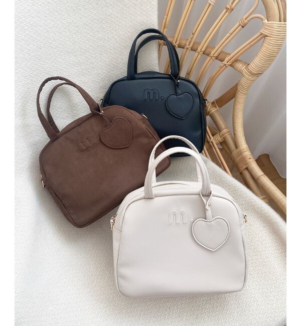  「ハートチャームセットスクエアボストン」|ボストンバッグ|アイボリー