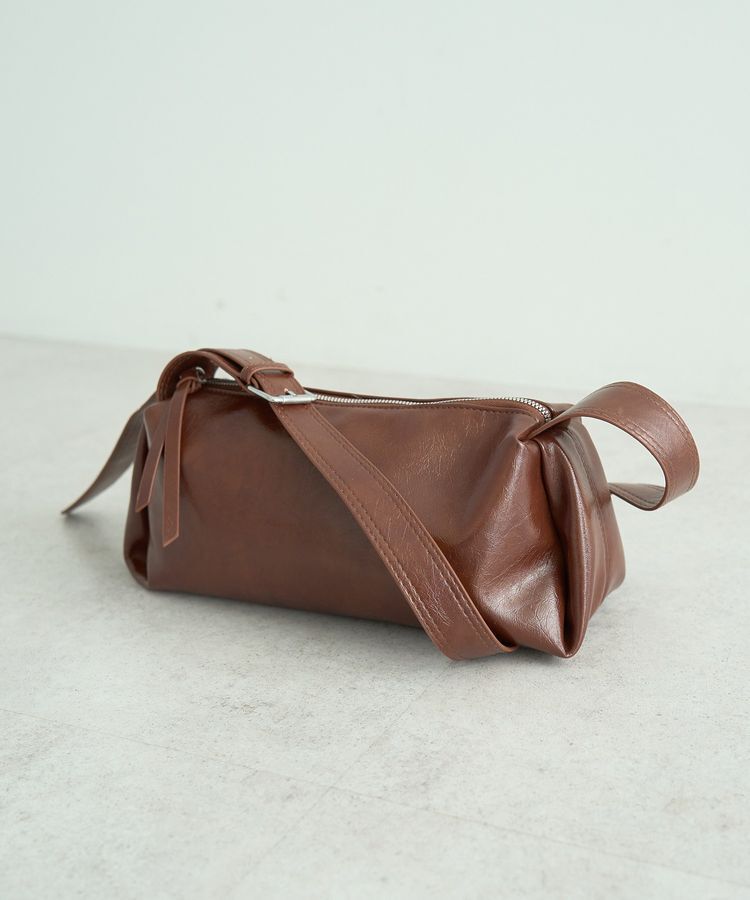 earth music&ecology「ワンショルダーバッグ」|ショルダー・メッセンジャー|Brown