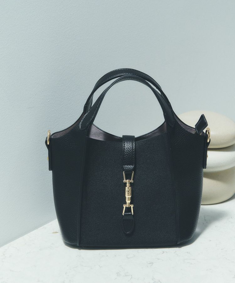 YECCA VECCA「4wayミニバッグ」|ハンドバッグ|Black