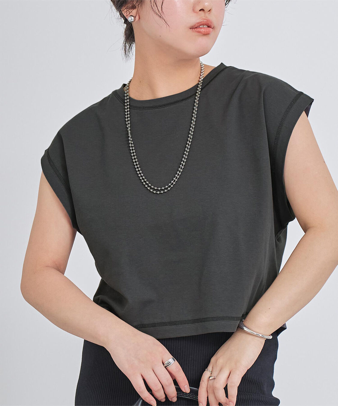 ur's「汗染み防止ワイドスリーブTシャツ」|Tシャツ・カットソー|チャコール