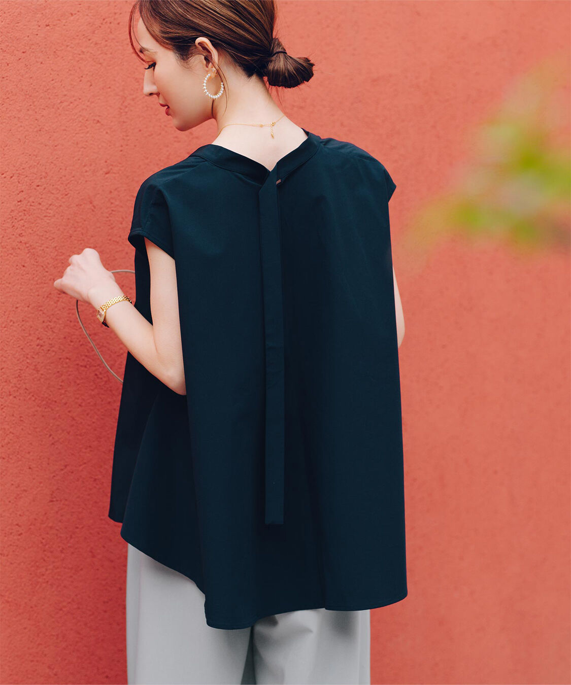 ur's「【星玲奈さんコラボアイテム】ディープVネックボウタイブラウス」|シャツ・ブラウス|