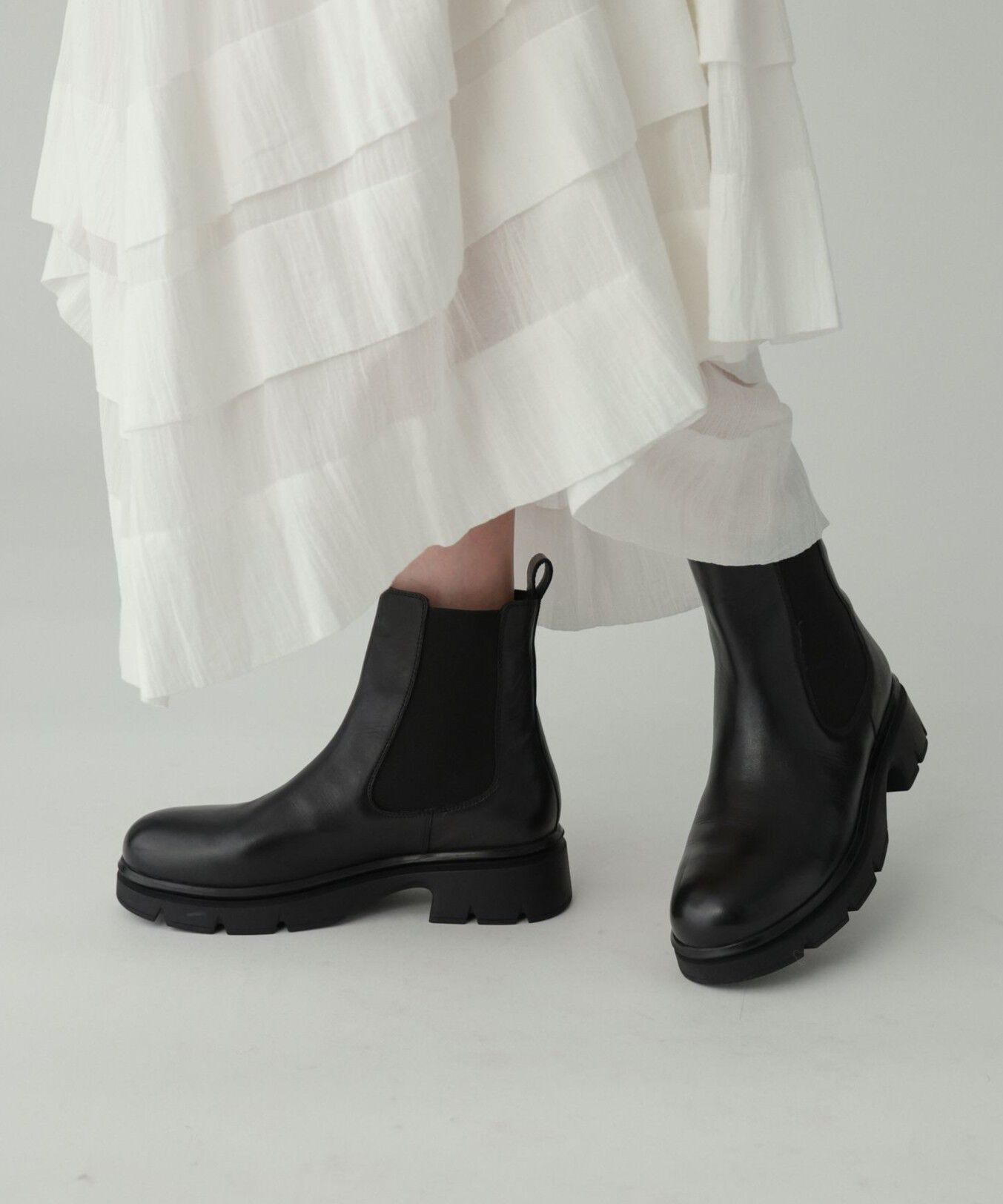 BABYLONE「サイドゴアレザーブーツ」|ショートブーツ|ﾌﾞﾗｯｸ