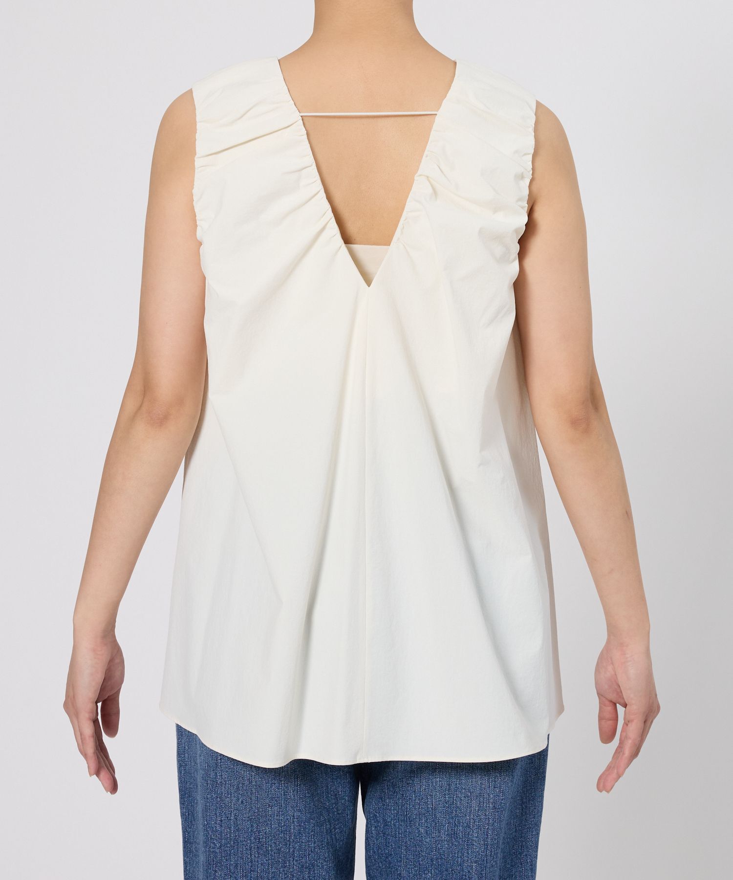 BABYLONE「【多機能素材】撥水Vネックギャザーブラウス」|シャツ・ブラウス|