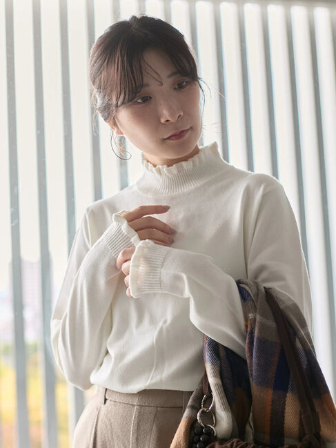 Samansa Mos2 blue「フリル衿ニットプルオーバー」|ニット・セーター|オフホワイト