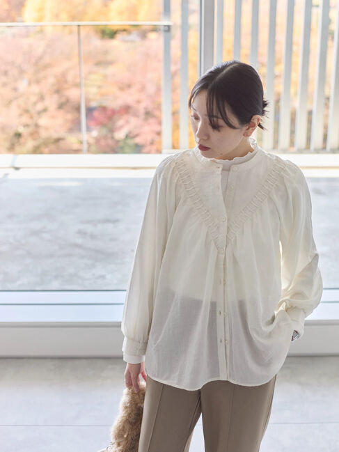 Samansa Mos2 blue「切替タックブラウス」|シャツ・ブラウス|オフホワイト