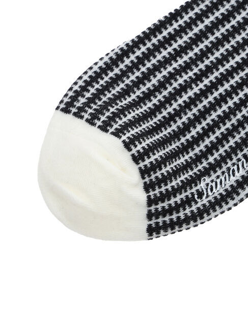 Samansa Mos2「【Disney】くまのプーさん/ワンポイント刺繍ソックス」|ソックス|