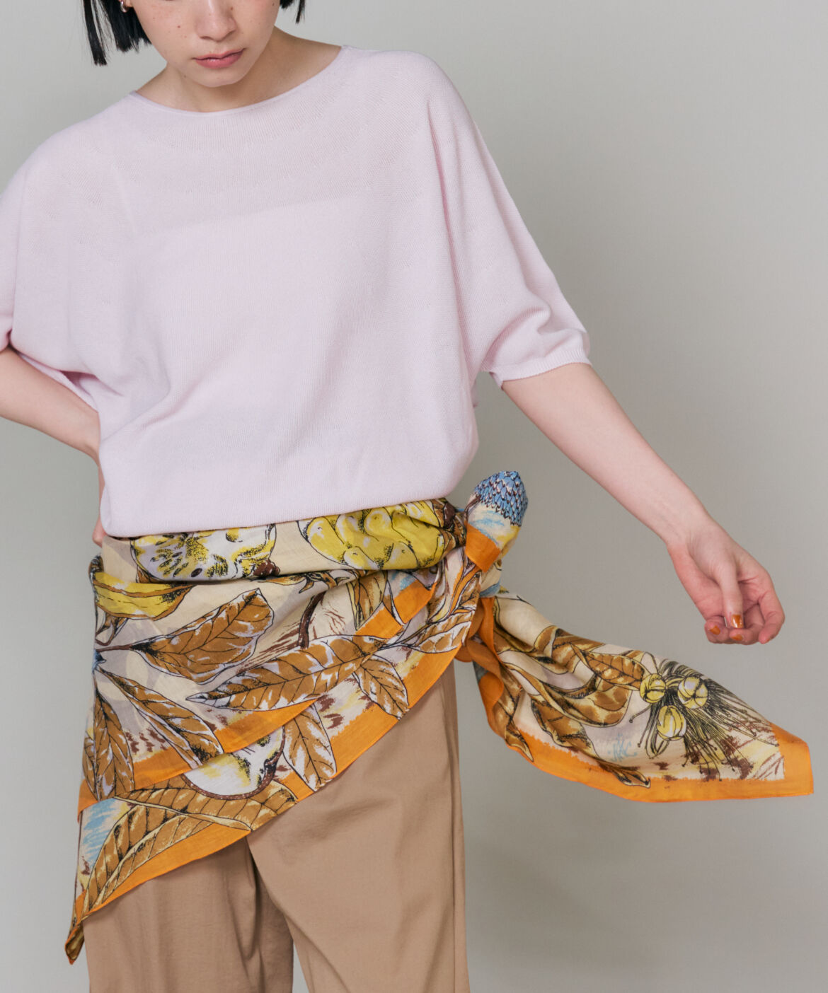 FAVORITE SUKINAMONO「コラージュジャングルフルーツ コットンシルクストール《manipuri》」|ストール|イエロー