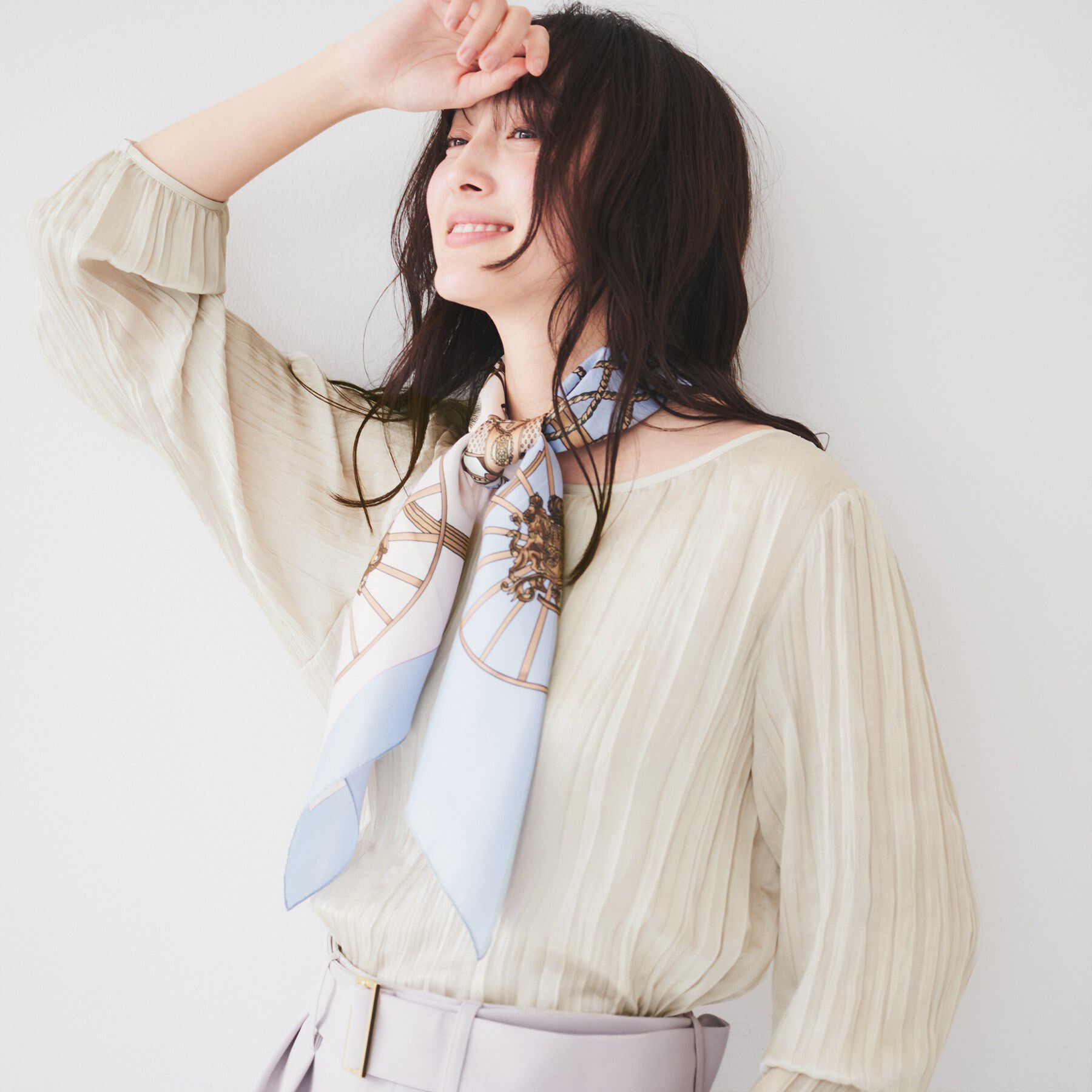 UNTITLED「【きれいめ/エレガント】サテンオーガンジー インナーブラウス」|シャツ・ブラウス|