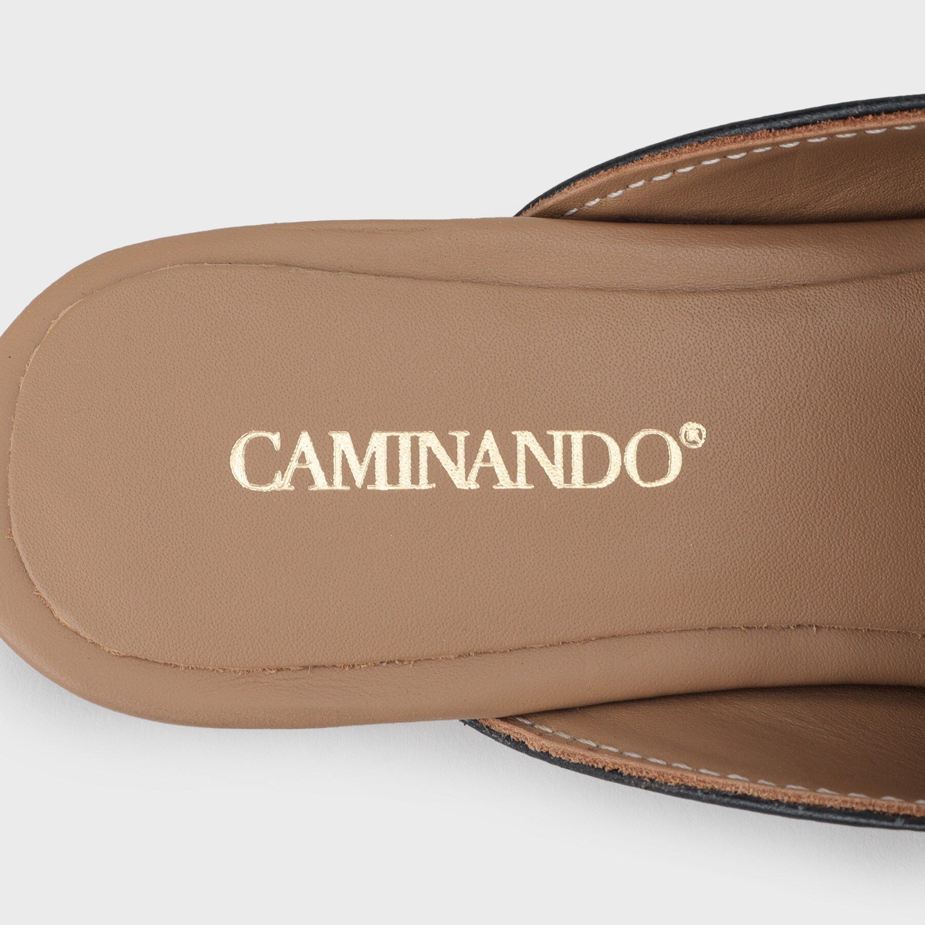 UNTITLED「【CAMINAND】スクエアトゥ ローファー型ミュール」|サンダル|