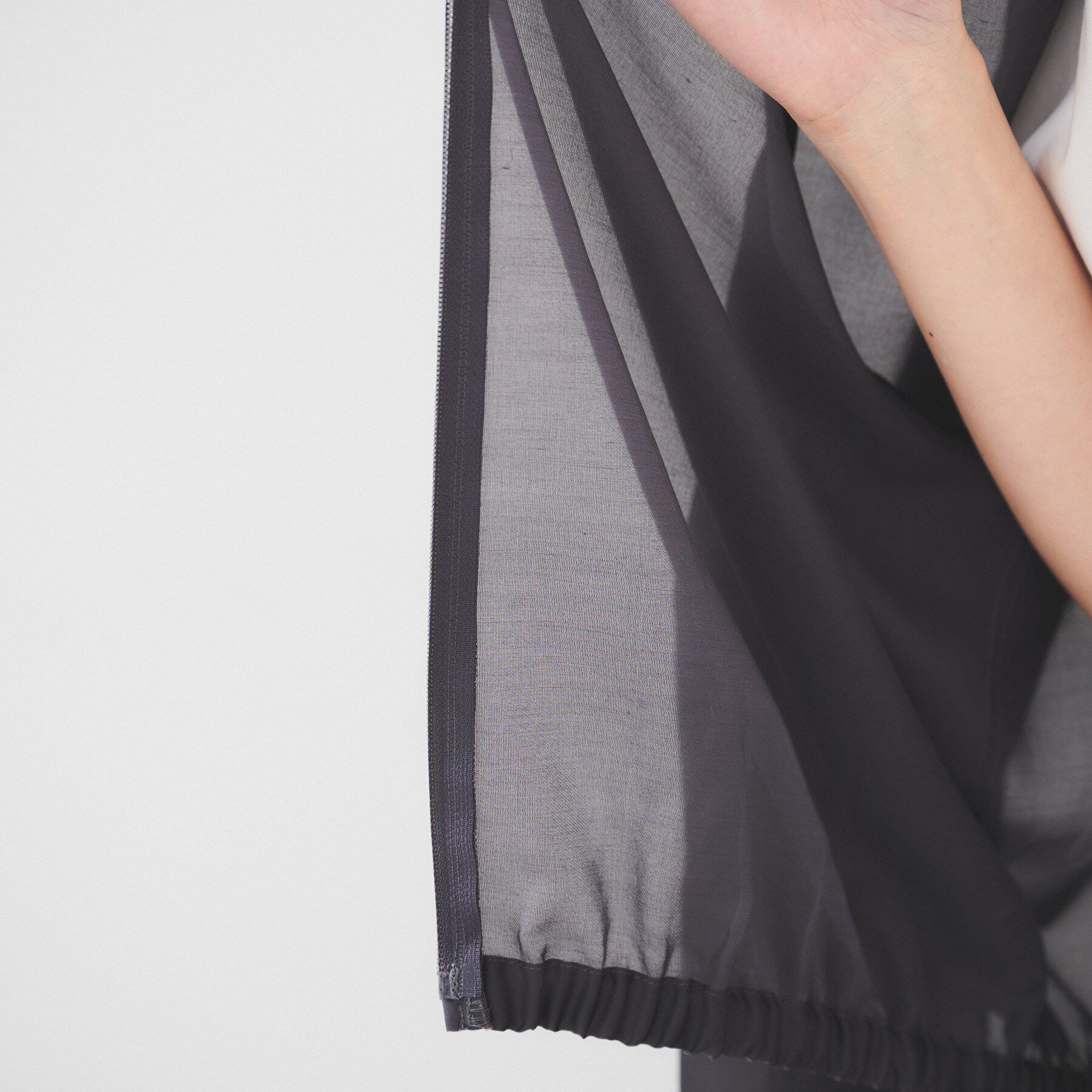 UNTITLED「【トレンド/洗える/軽い】シアーブルゾン」|ブルゾン・スタジャン|