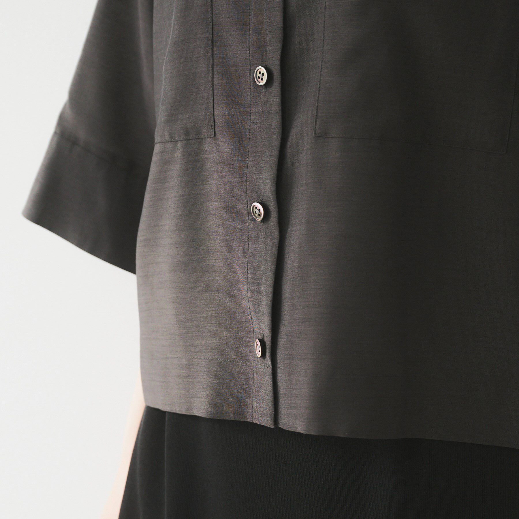 UNTITLED「【前開き/洗える】ショート丈シアーシャツ」|シャツ・ブラウス|