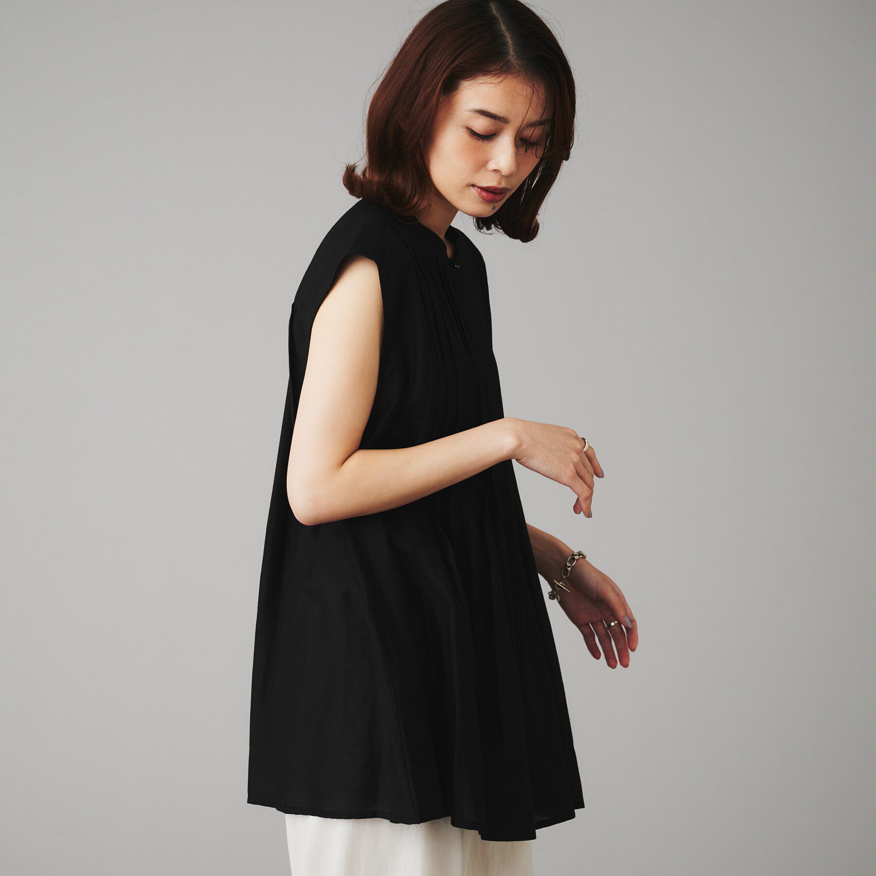 UNTITLED「【CHIGON】タックフレア フレンチブラウス」|シャツ・ブラウス|