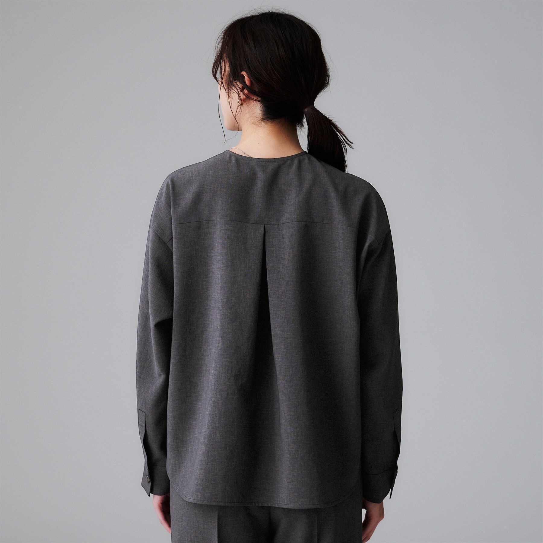 UNTITLED「【秋も着られる/セットアップ可】リラククールシャツ」|シャツ・ブラウス|