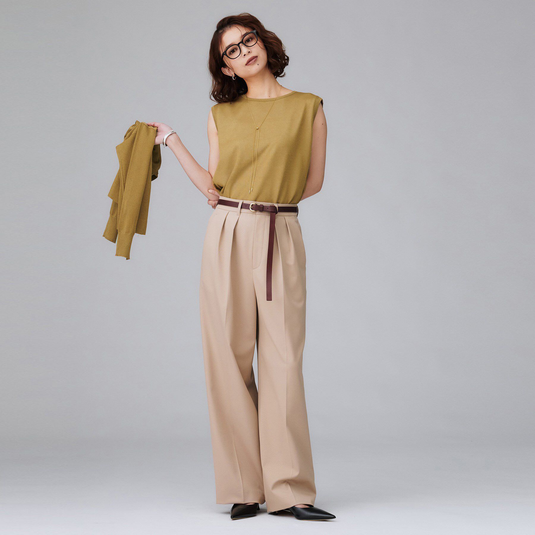 UNTITLED「【アンサンブル可/洗える】シアーノースリーブ プルオーバー」|ニット・セーター|