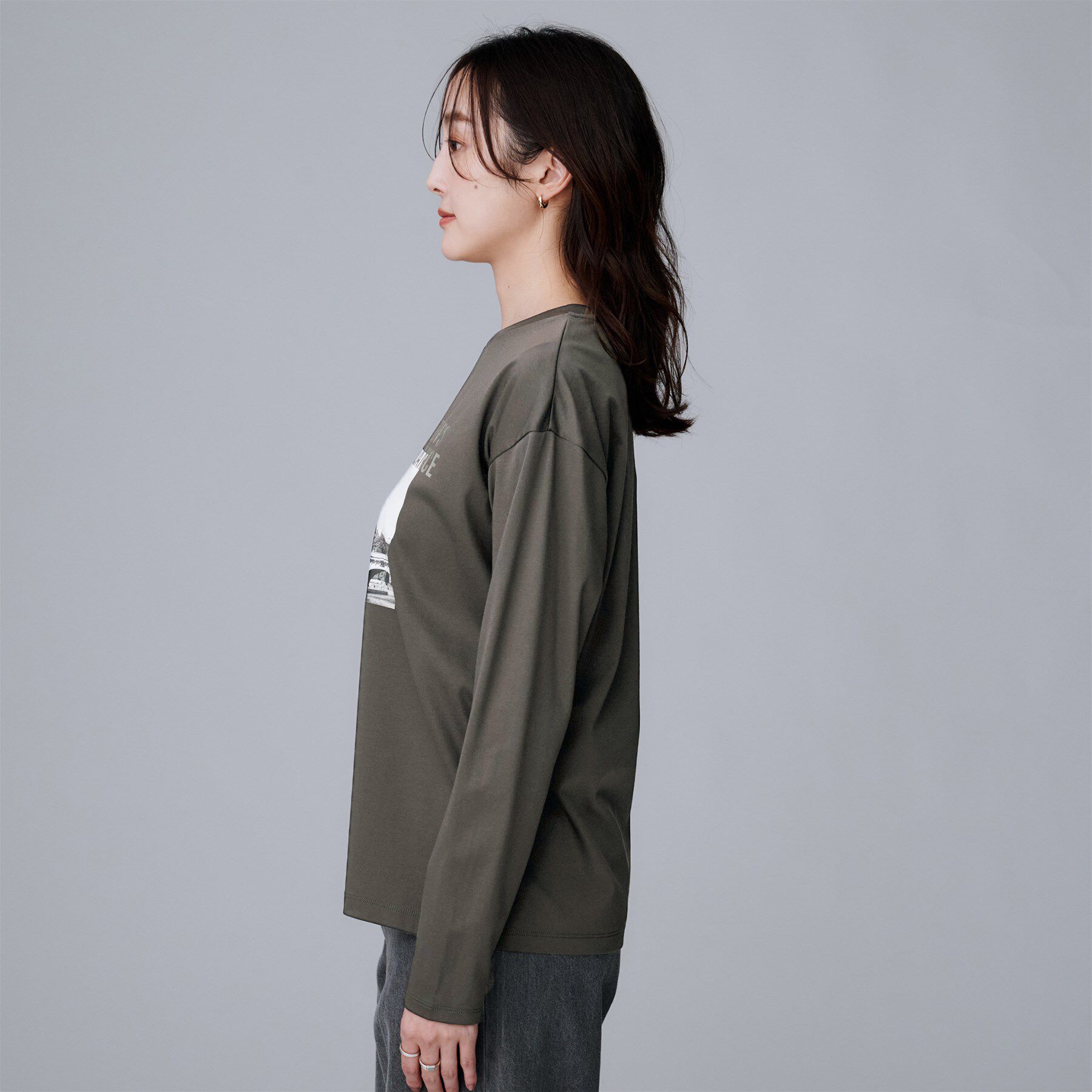 UNTITLED「【洗える/コットン100%】グラフィックロンT」|Tシャツ・カットソー|