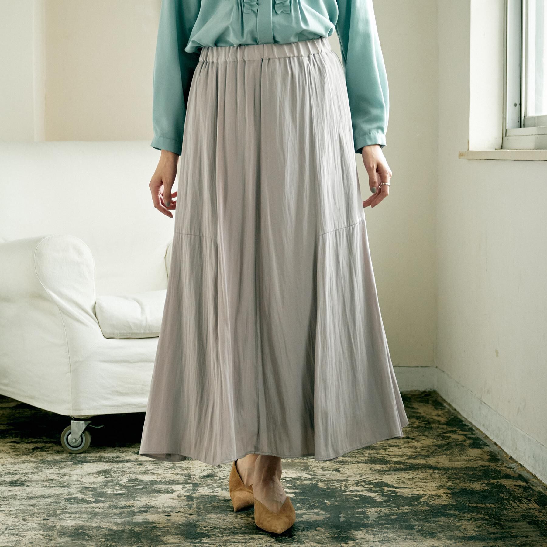 UNTITLED「【洗える/1枚で着映え】ソフト裾フレアスカート」|スカート|