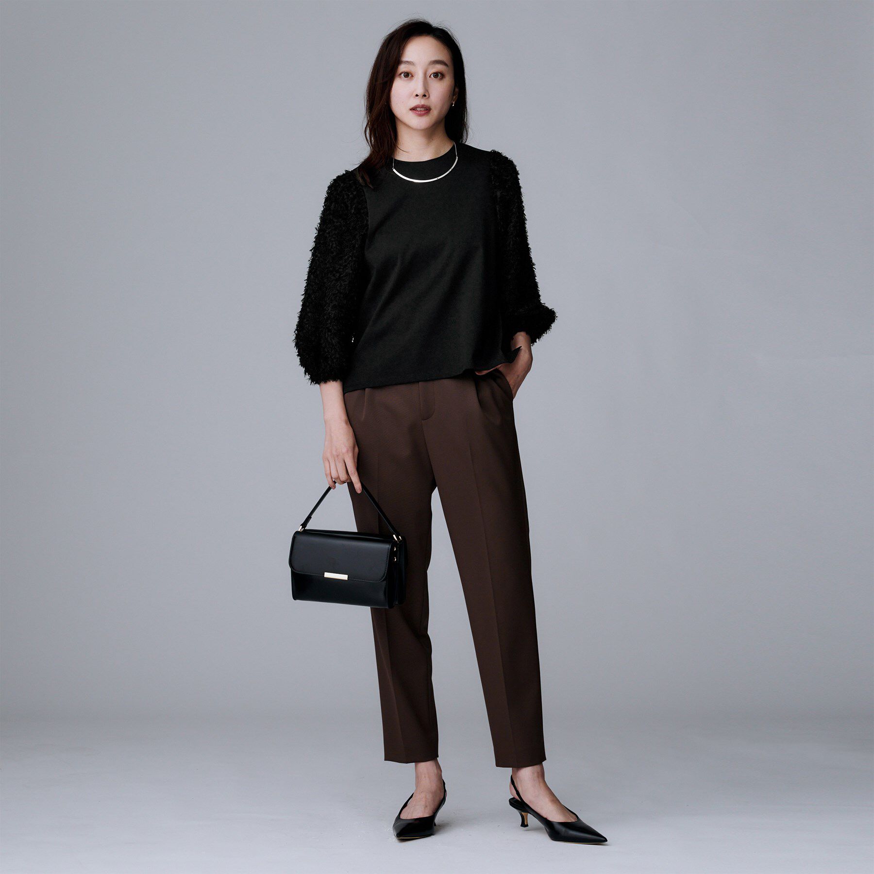 UNTITLED「【丸首/Tシャツ風/短丈】シャギースリーブ ポンチカットソー」|Tシャツ・カットソー|