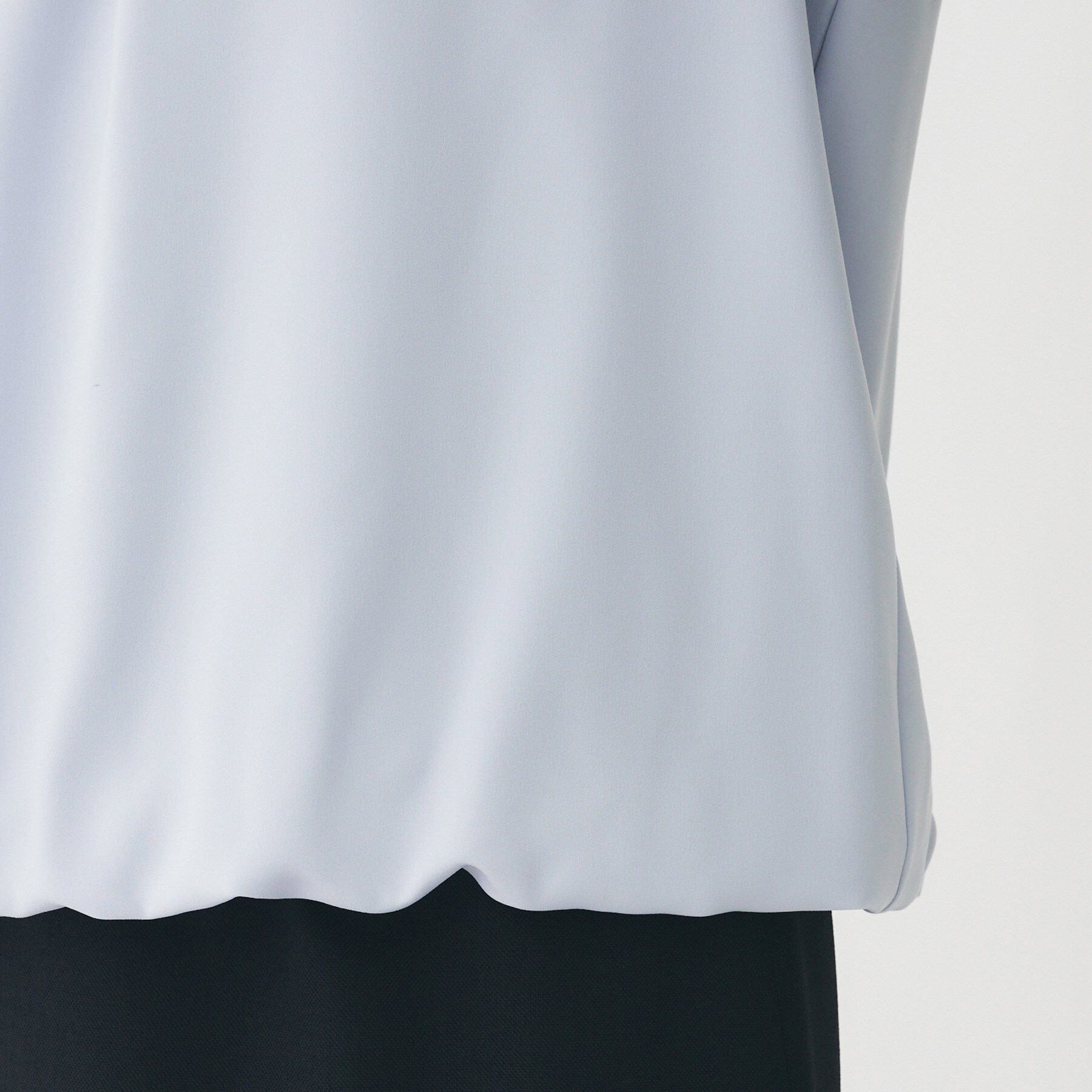 UNTITLED「【透けにくい/ウエストイン見え】パウダリーブラウス」|シャツ・ブラウス|