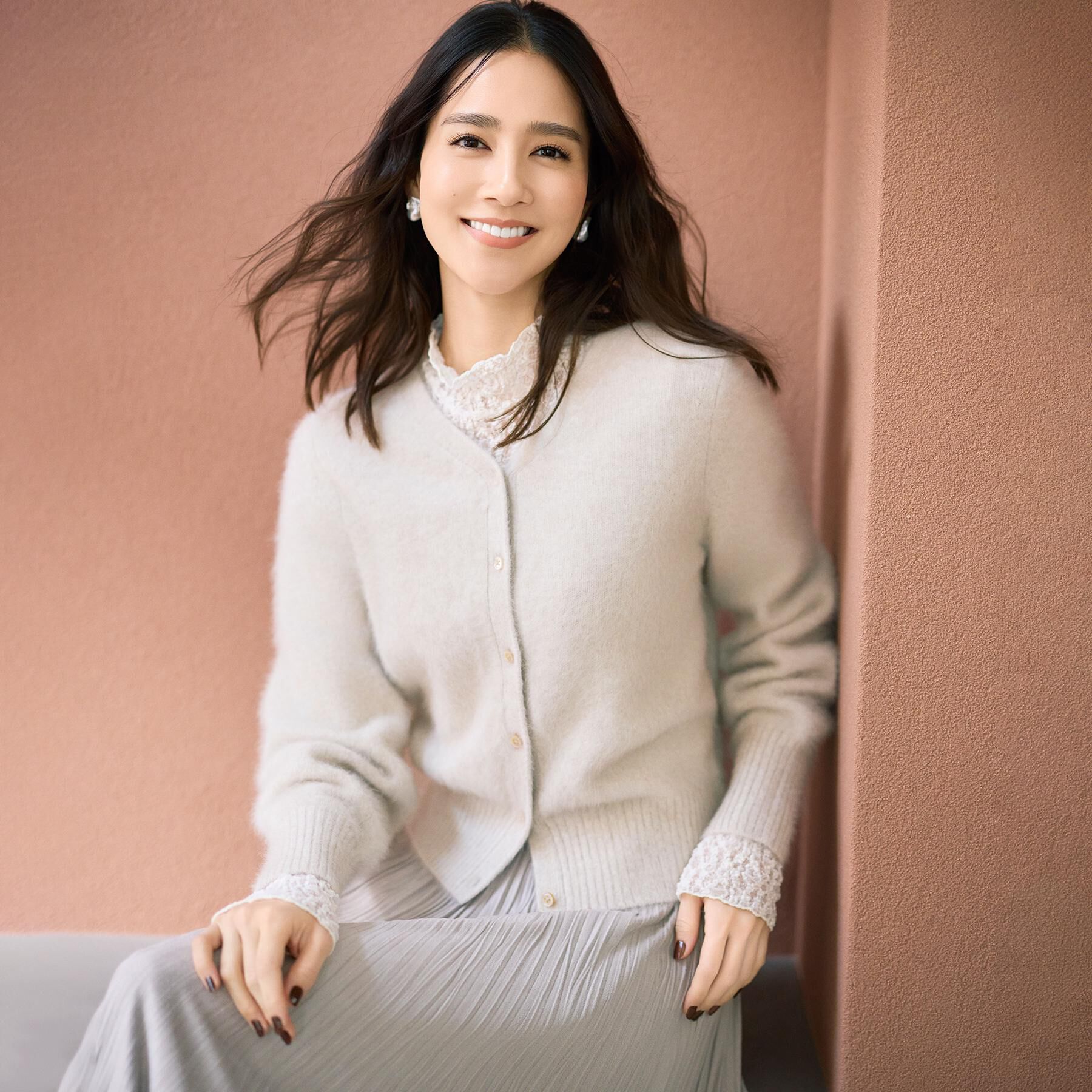 UNTITLED「【ふわふわニット/前後2WAY】フォックスカシミヤカーディガン」|カーディガン|