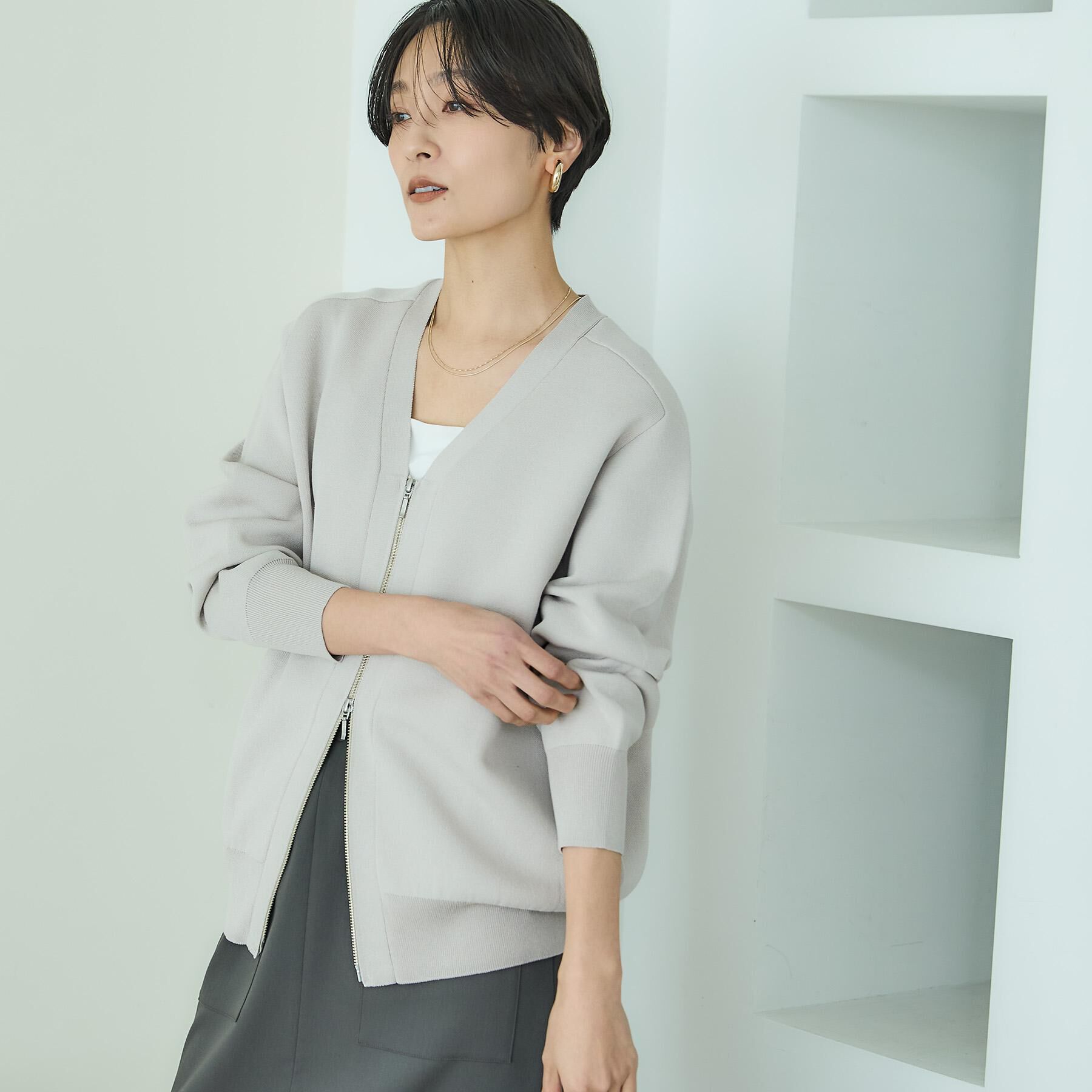 UNTITLED「【軽羽織り/セットアップ可】ジップアップニットカーディガン」|カーディガン|グレージュ(050)