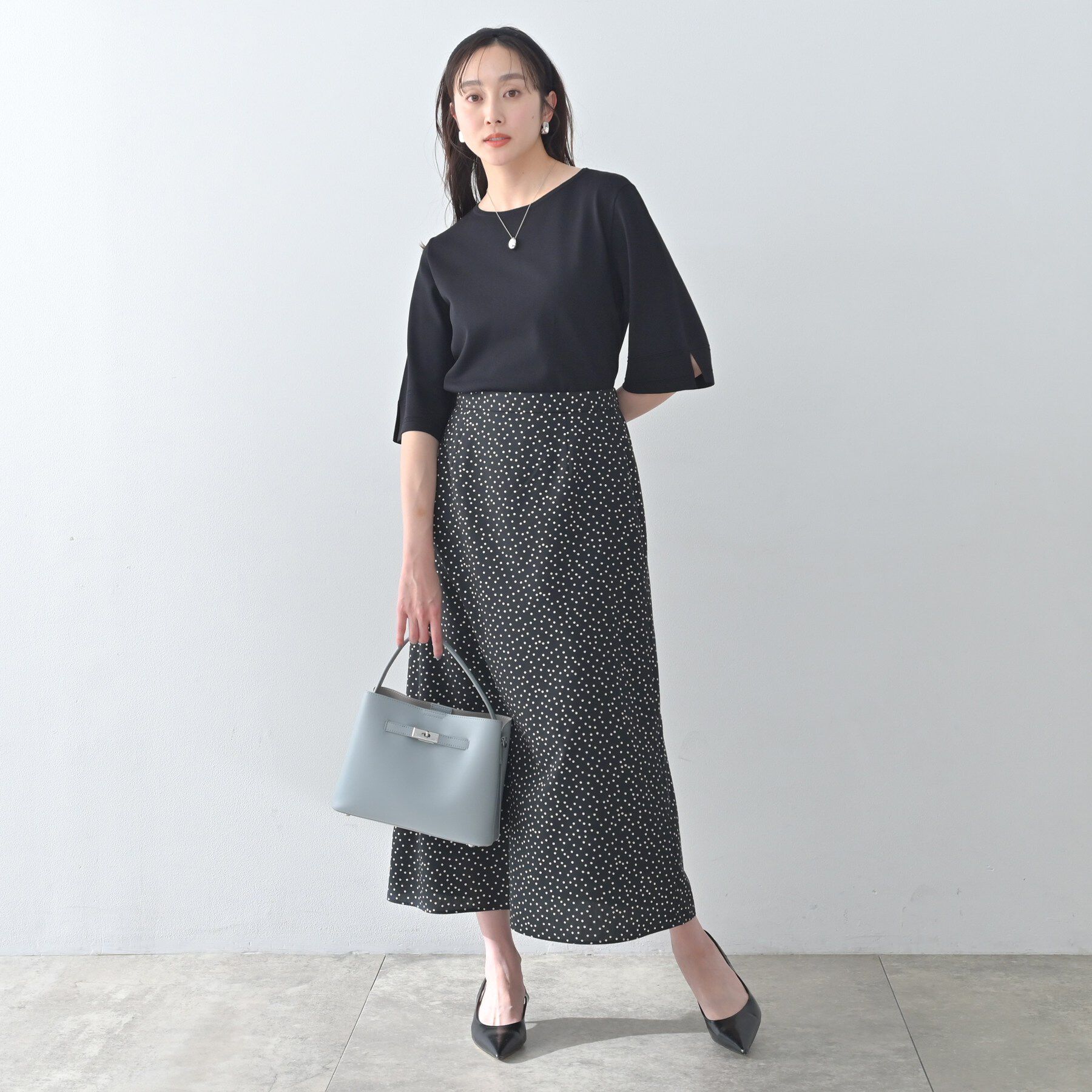 UNTITLED「袖スリットニットプルオーバー」|ニット・セーター|