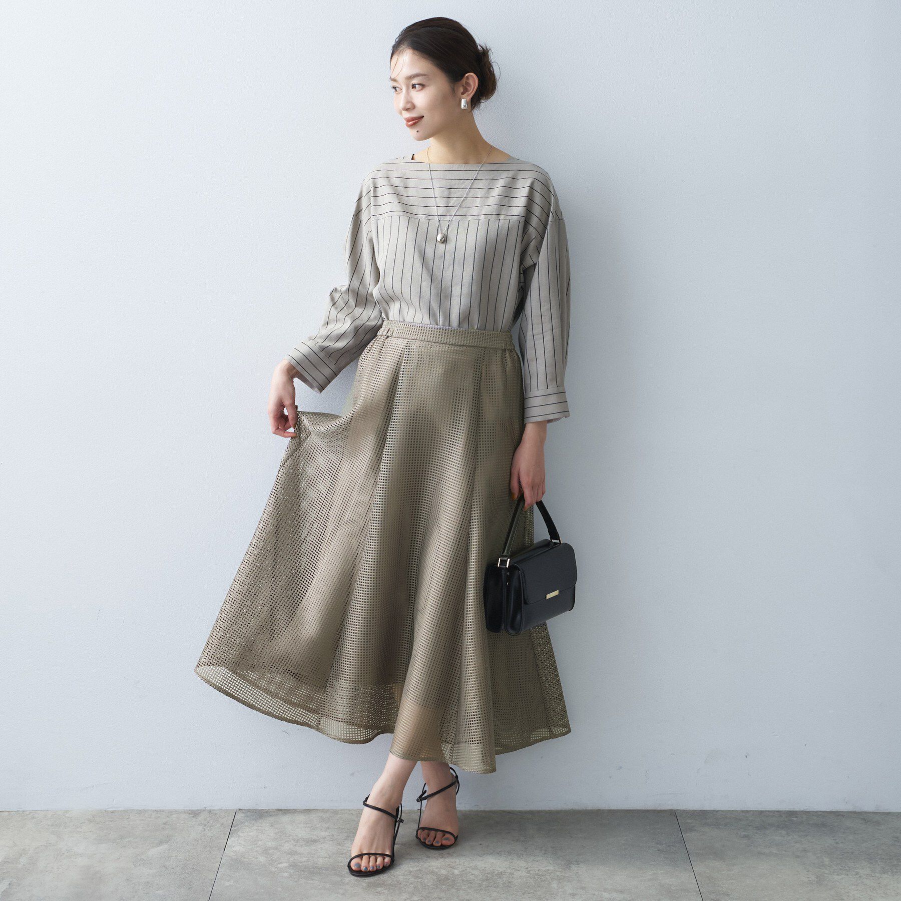 UNTITLED「スクエアメッシュスカート」|スカート|